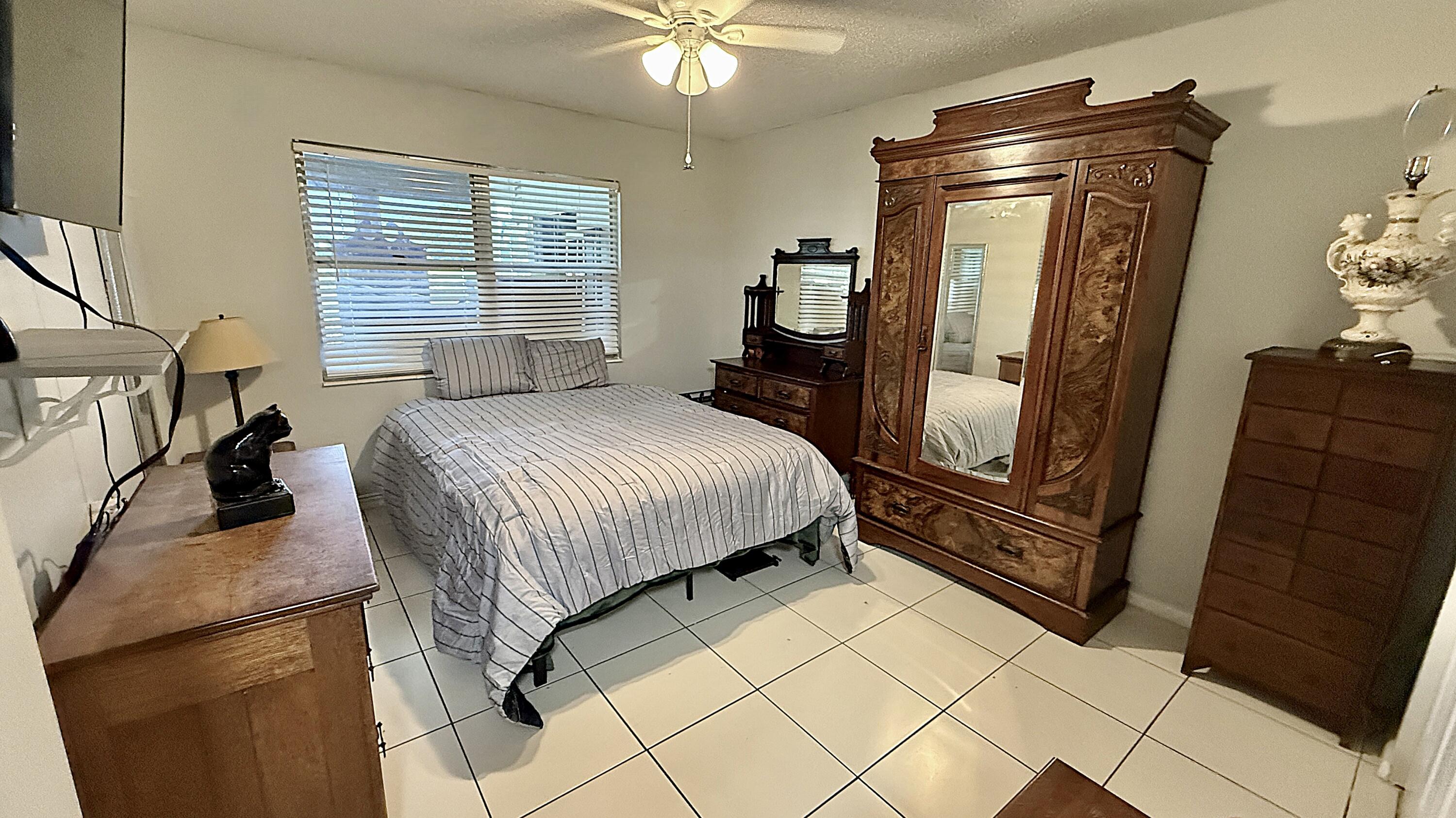 1037 Ashby D Property Photo 16
