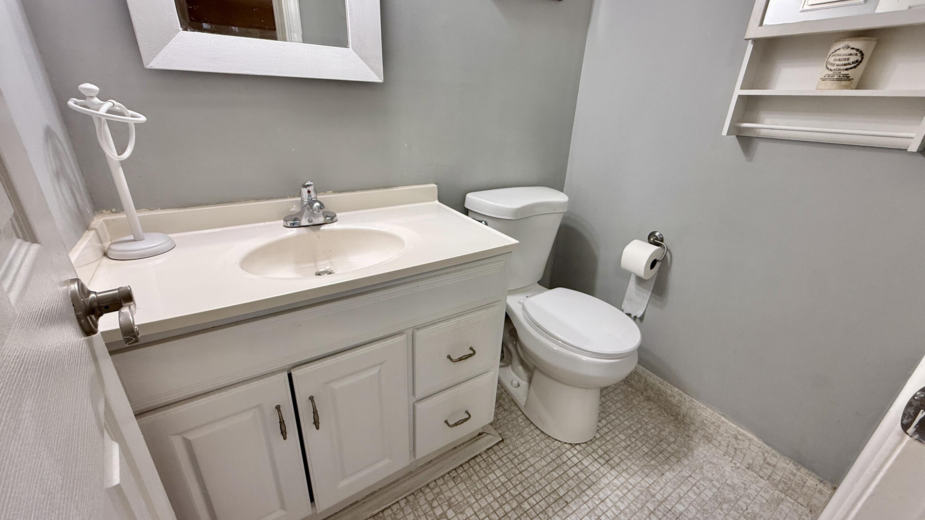 1037 Ashby D Property Photo 22