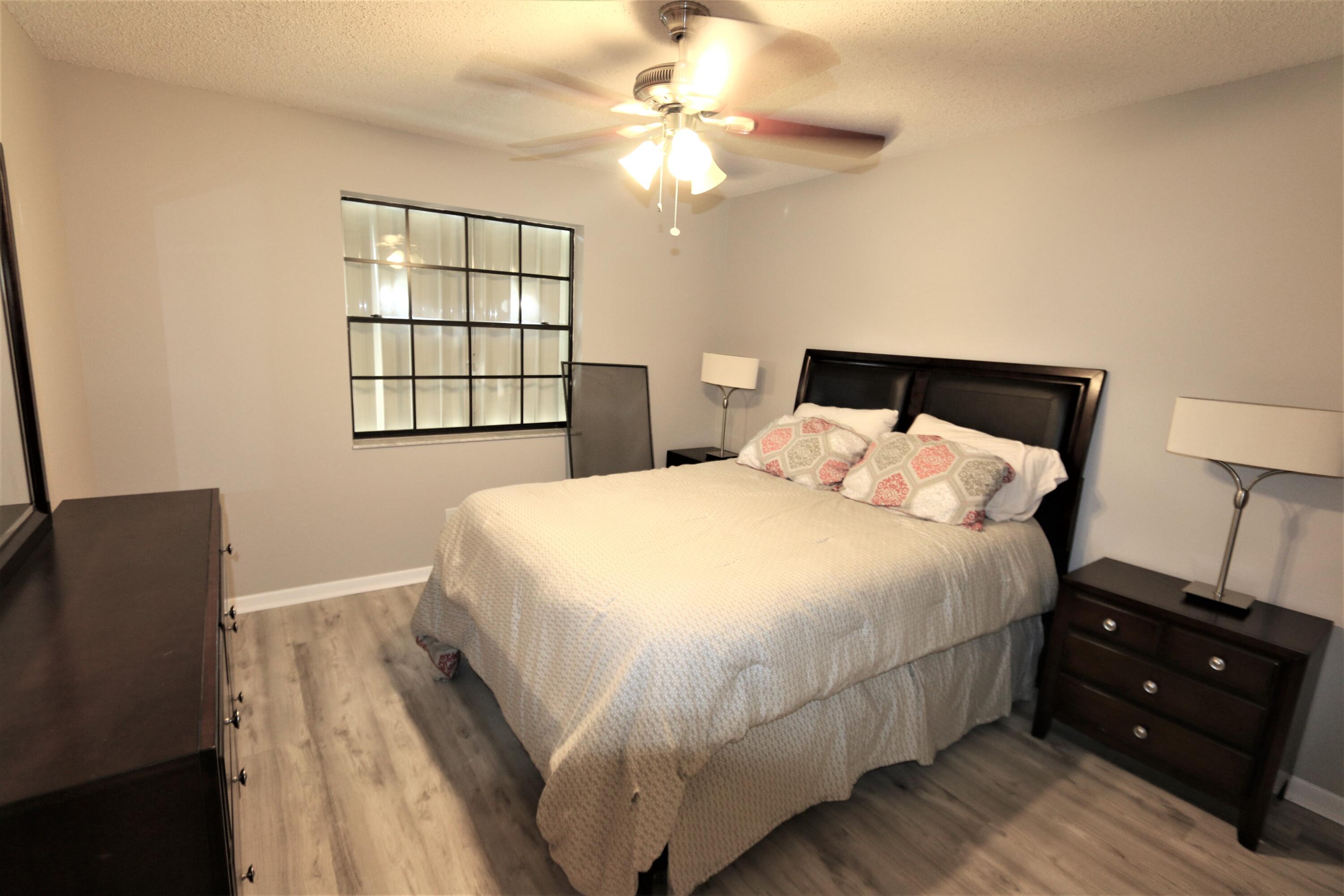 1502 Pinecrest Circle C Property Photo 22