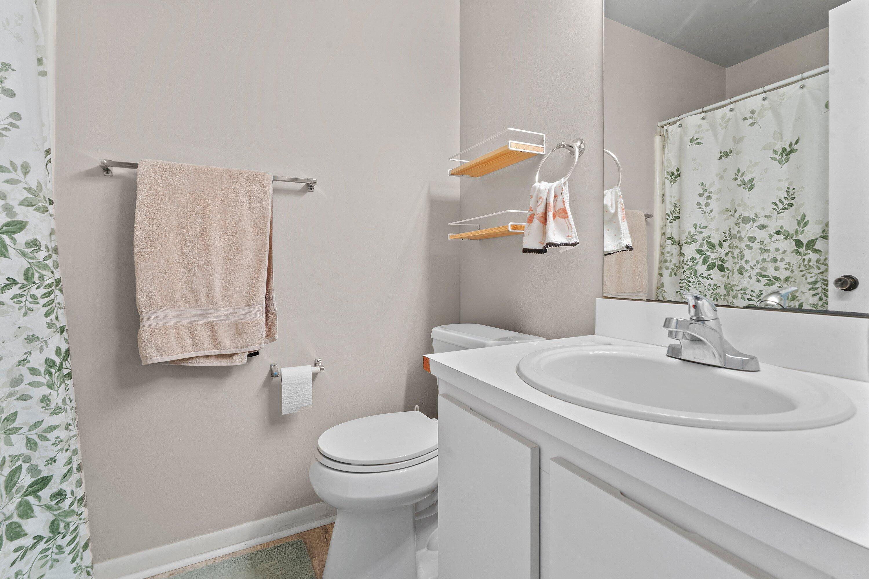 1502 Pinecrest Circle C Property Photo 23