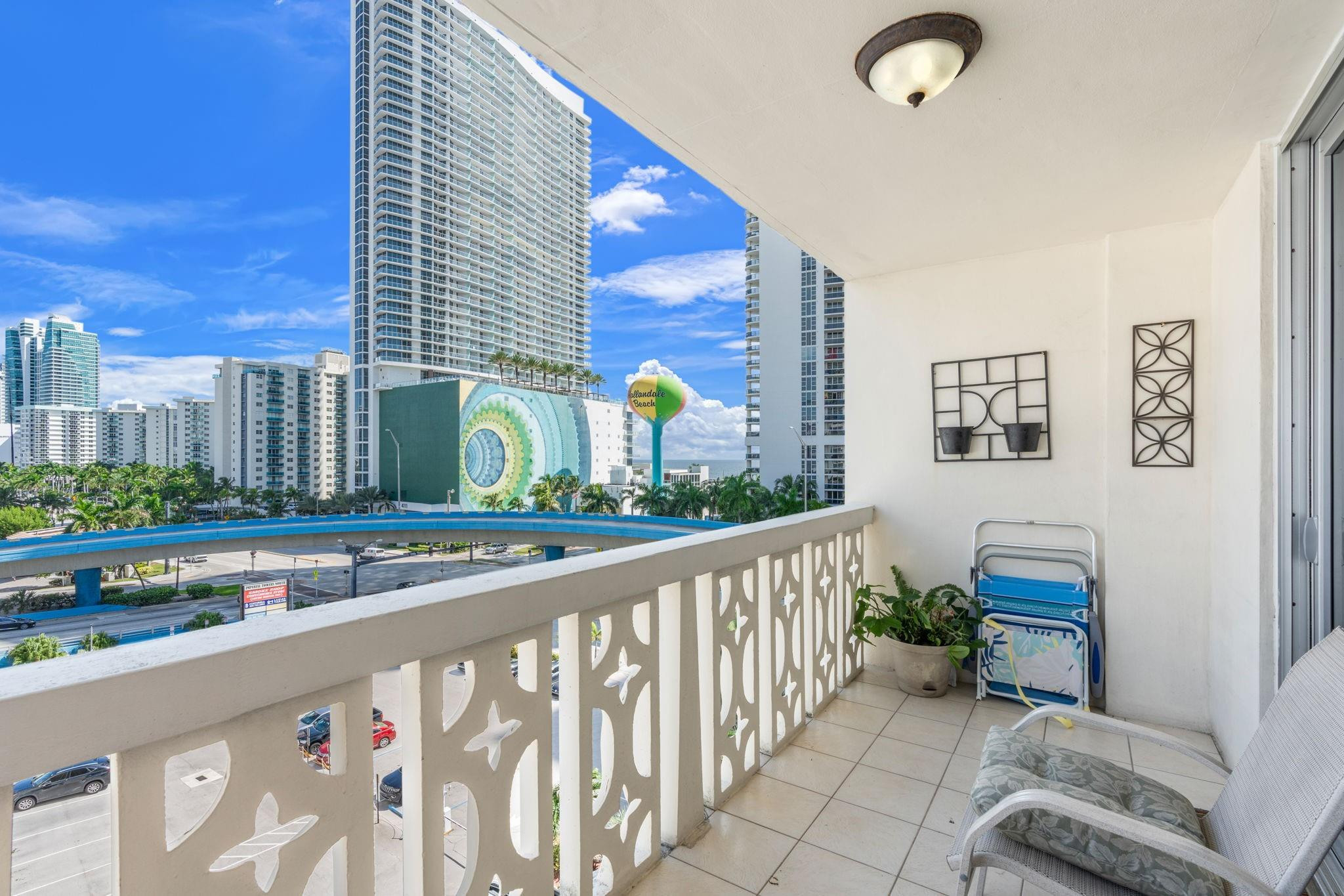 1825 S Ocean Drive 703 Property Photo 1
