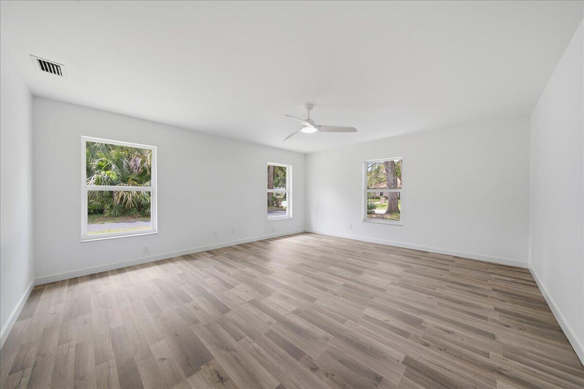 4384 2nd Square Sw Property Photo 17
