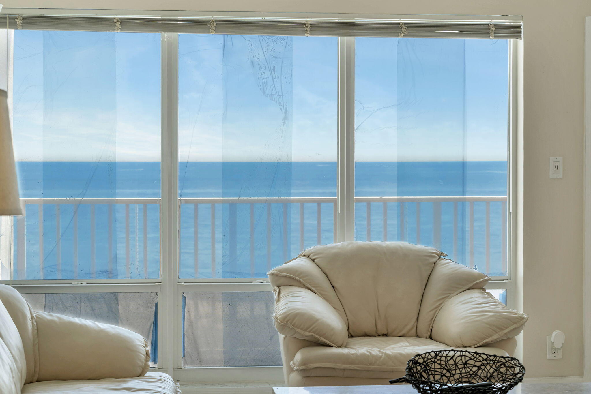 750 N Ocean Boulevard 707 Property Photo 1