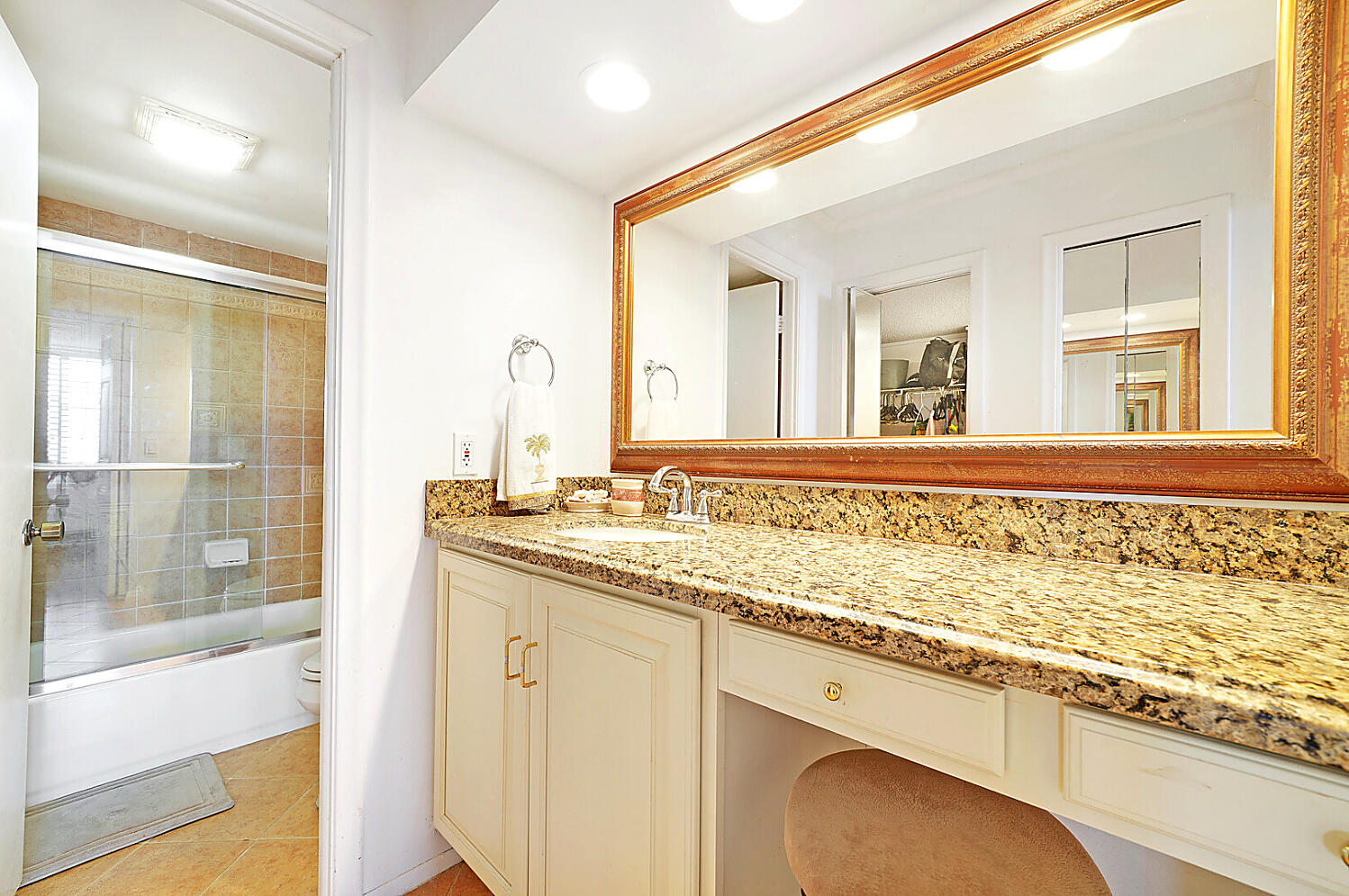 2000 S Ocean Boulevard 14l Property Photo 18