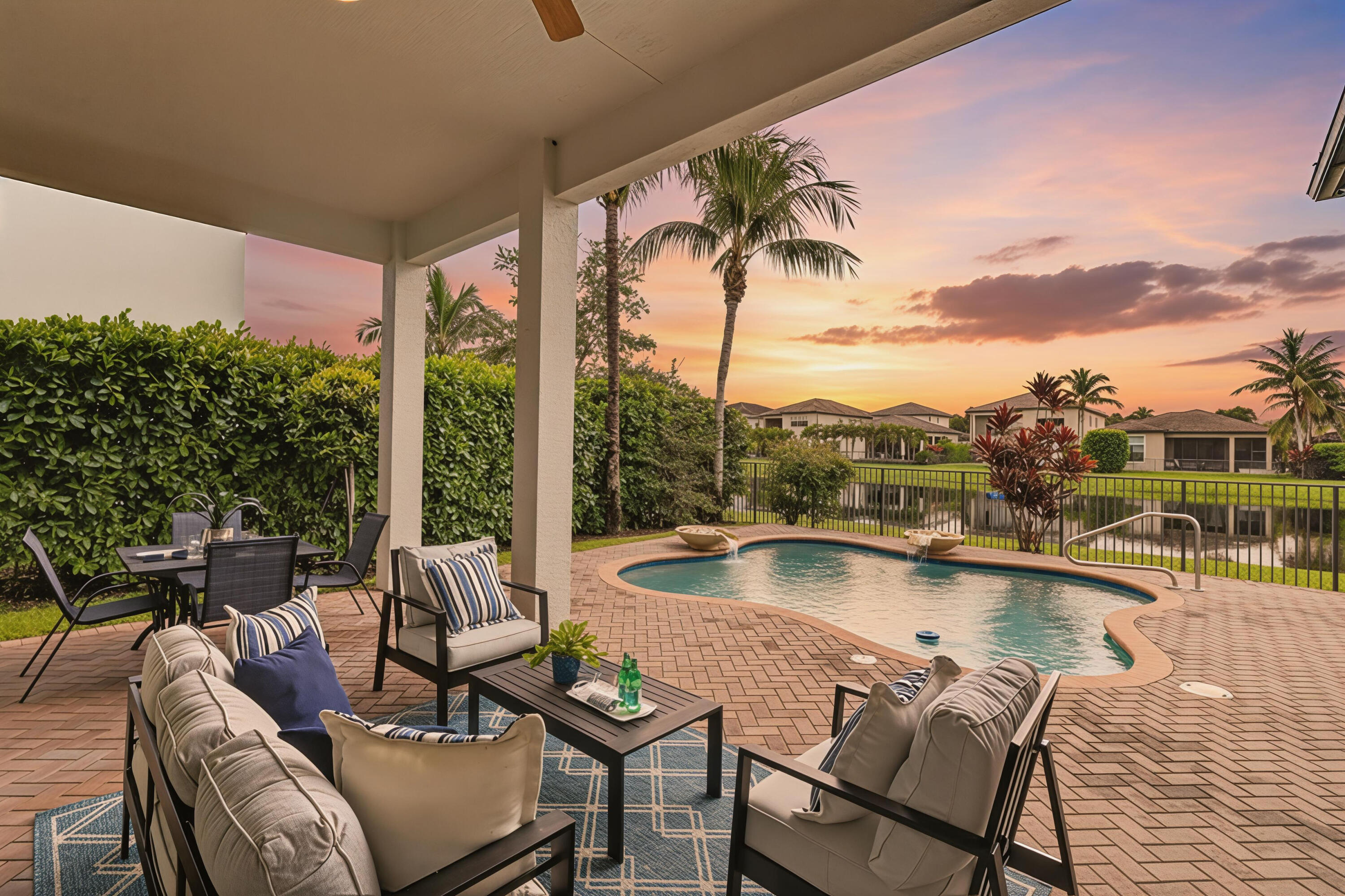9512 Eden Roc Court Property Photo 1