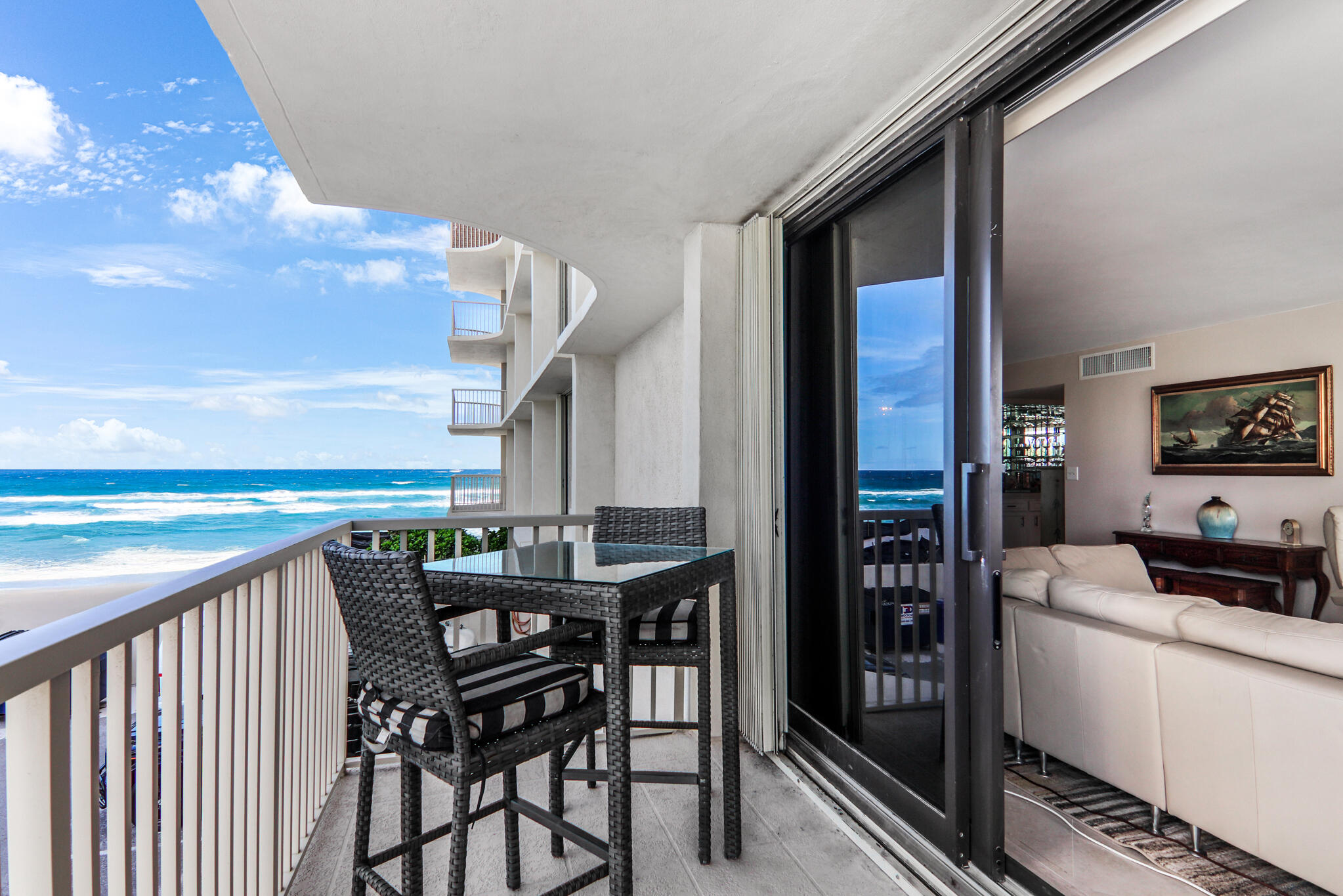 5480 N Ocean Drive A1d Property Photo 1
