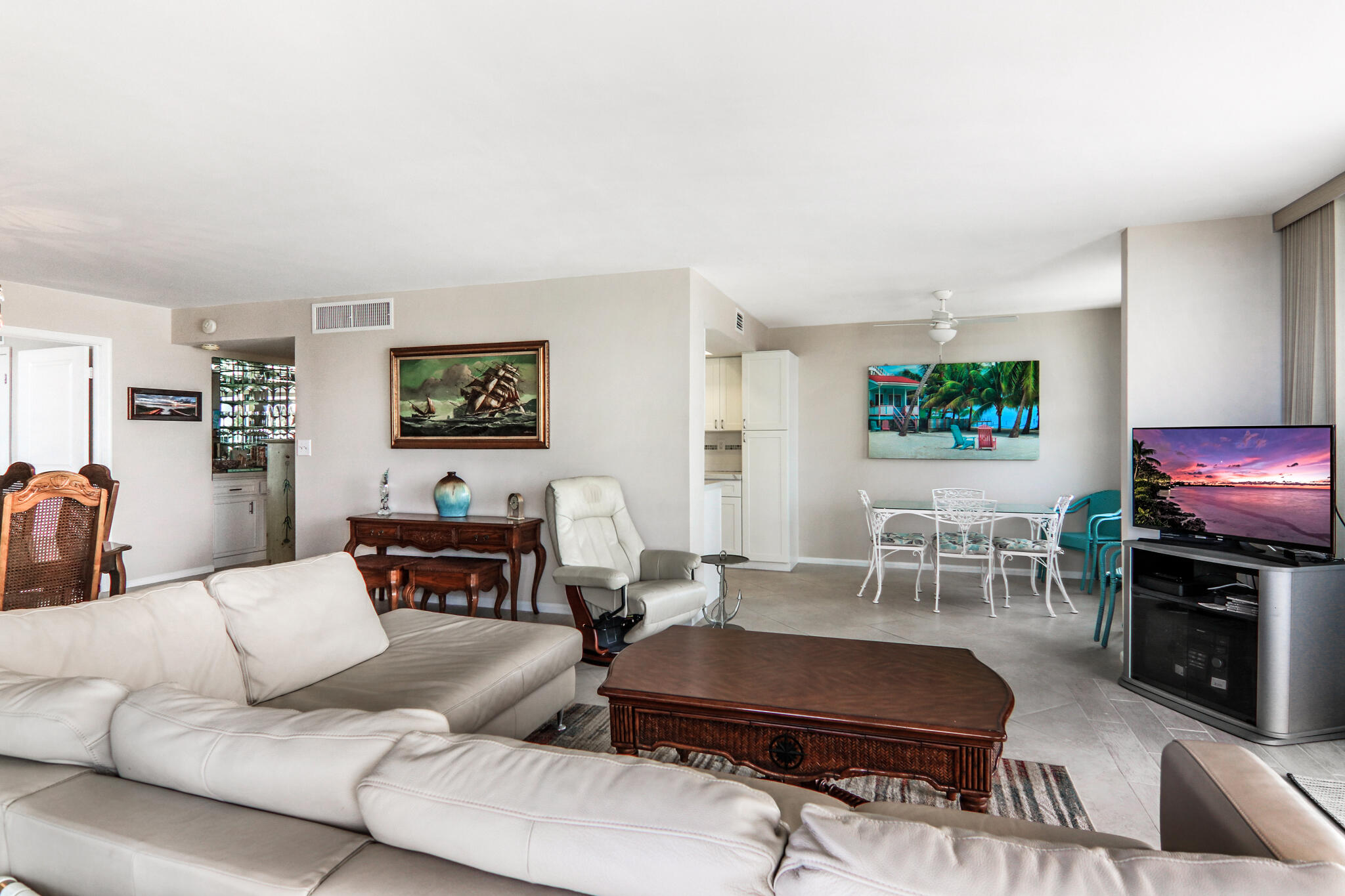 5480 N Ocean Drive A1d Property Photo 21