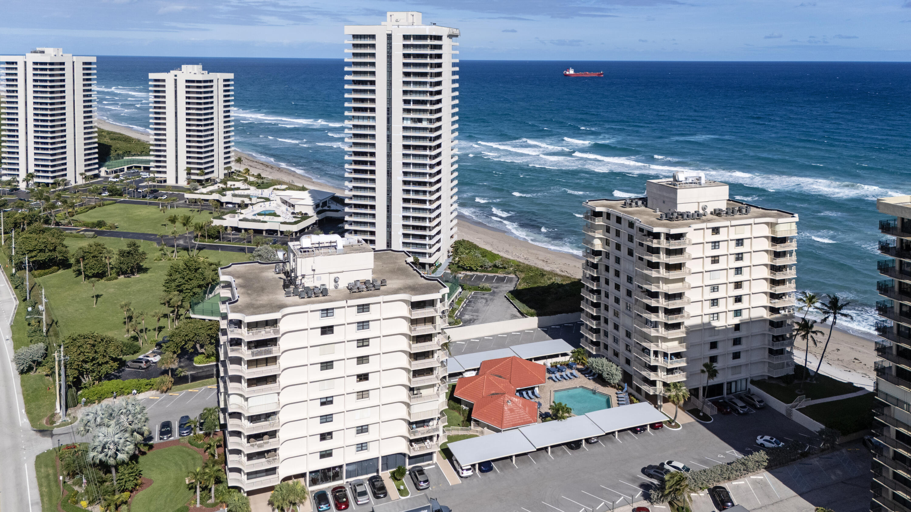 5480 N Ocean Drive A1d Property Photo 24