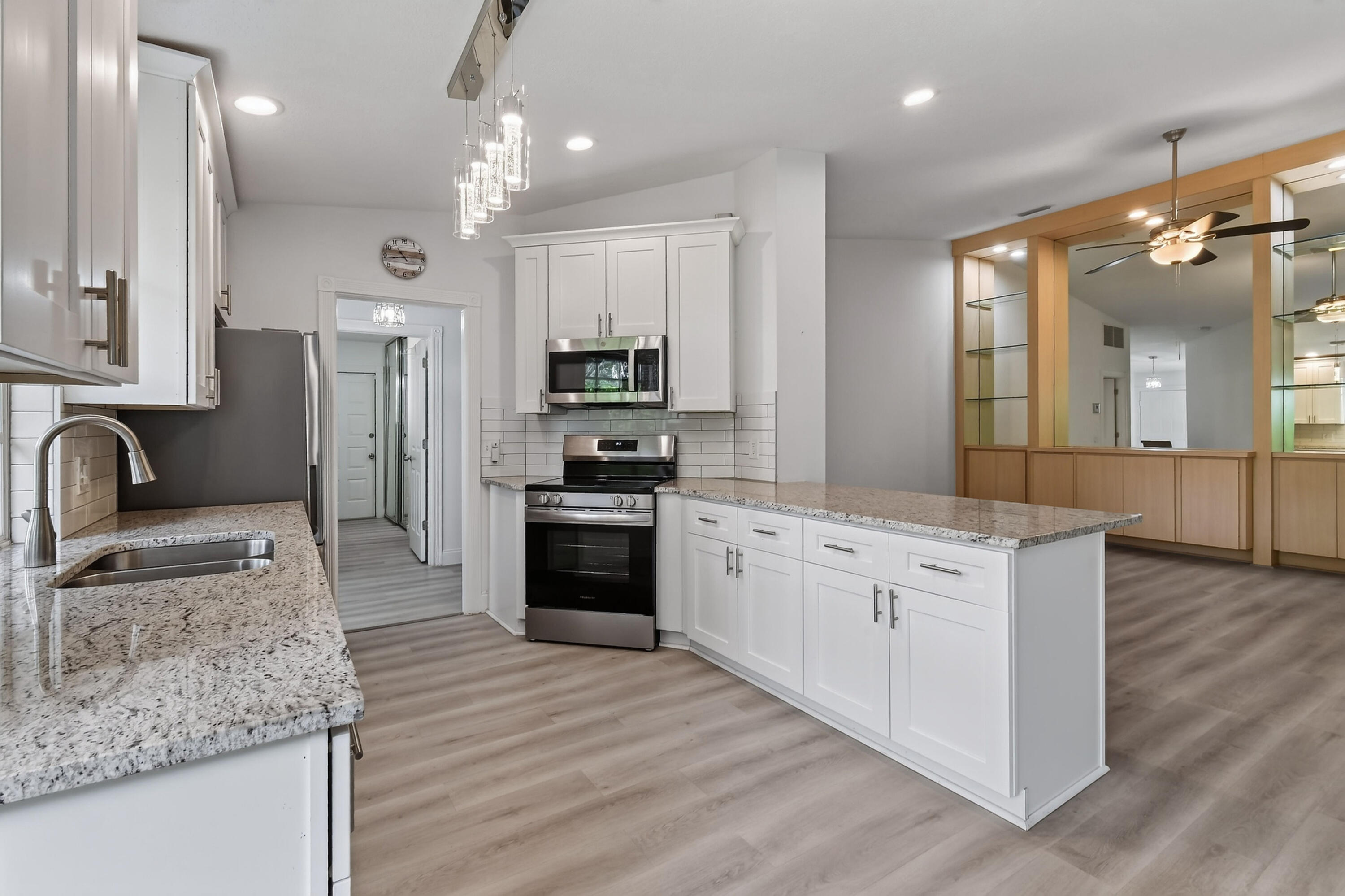 1671 Sw Waterfall Boulevard Property Photo 16