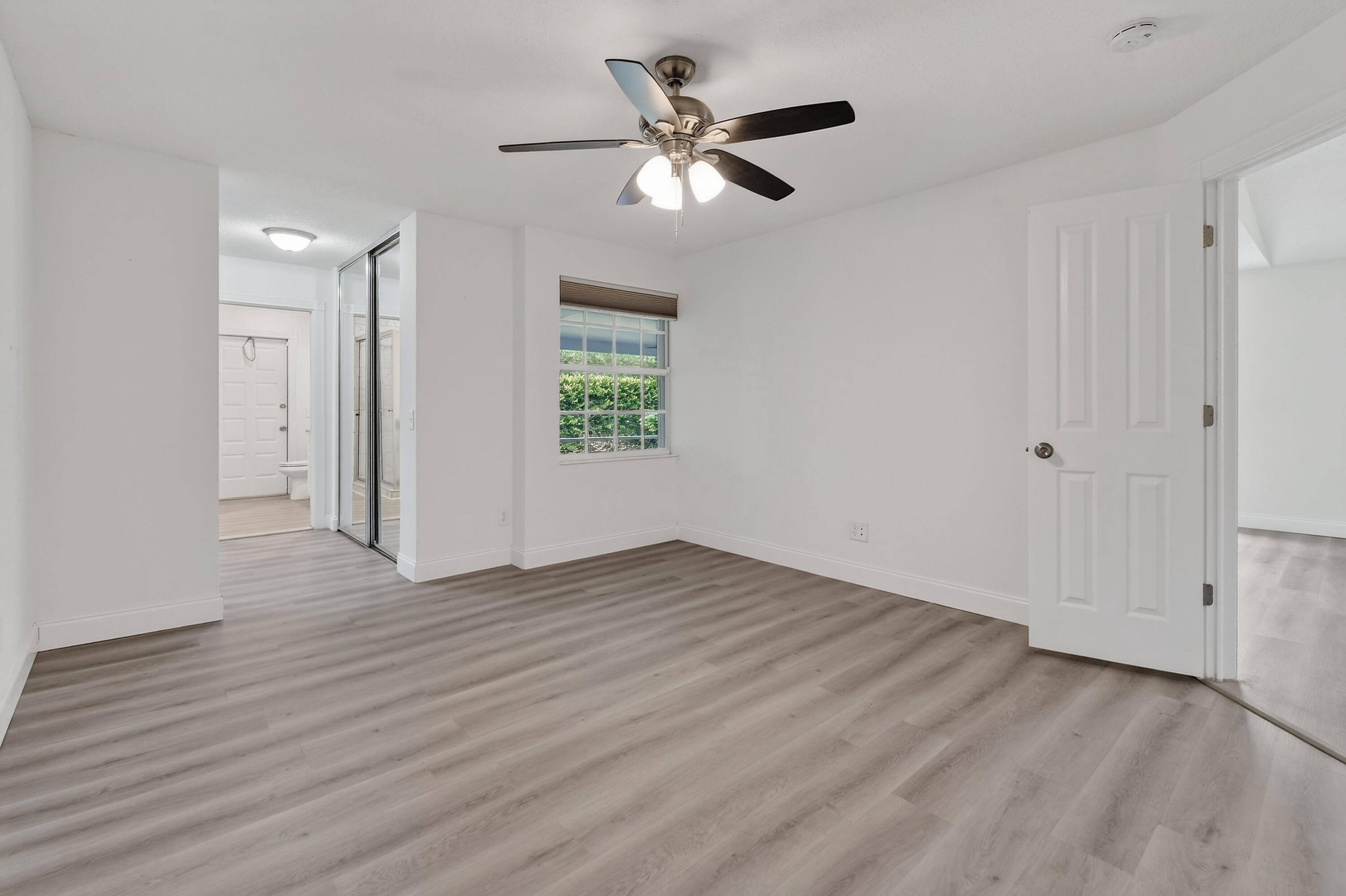 1671 Sw Waterfall Boulevard Property Photo 24
