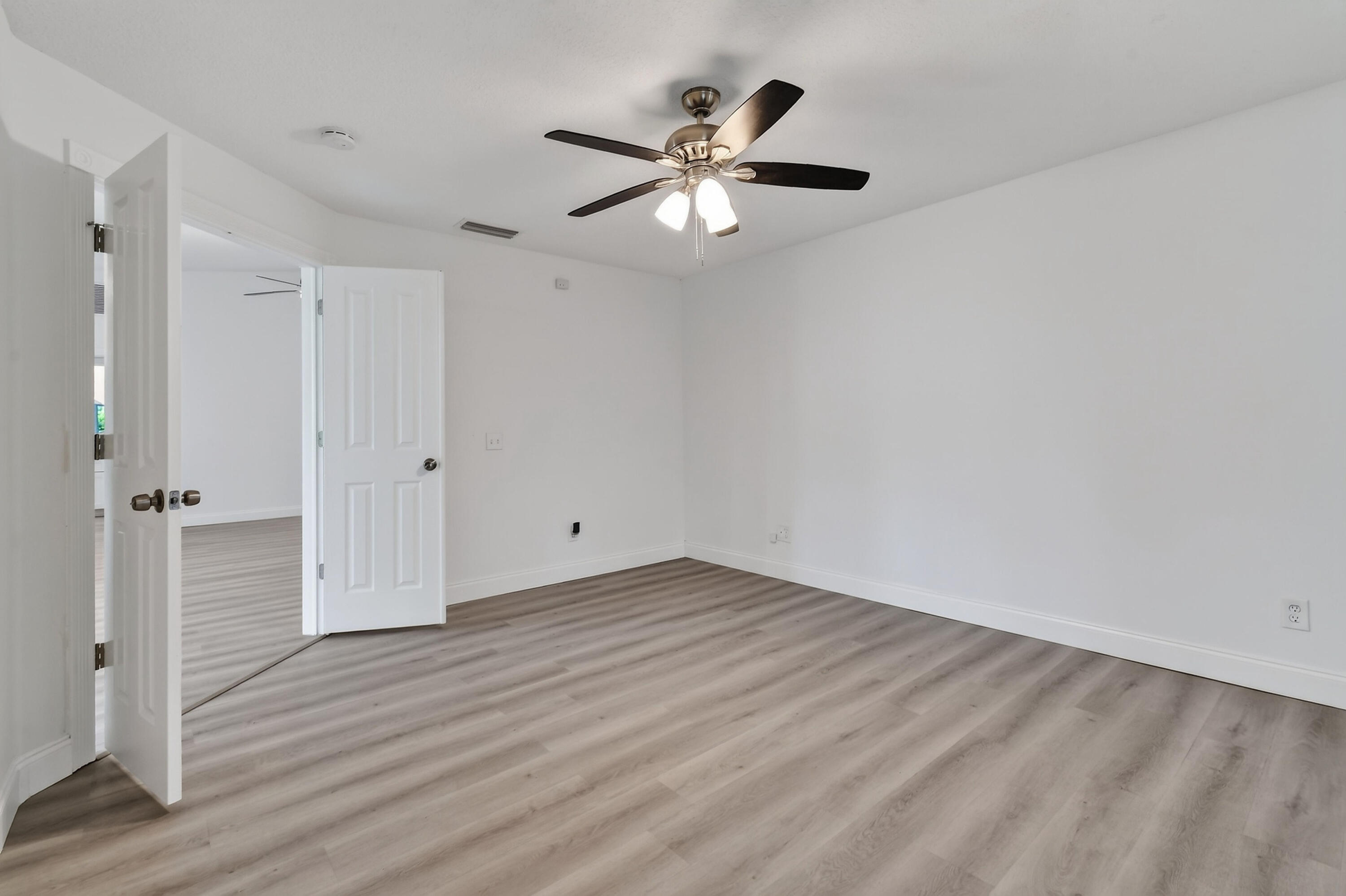 1671 Sw Waterfall Boulevard Property Photo 26