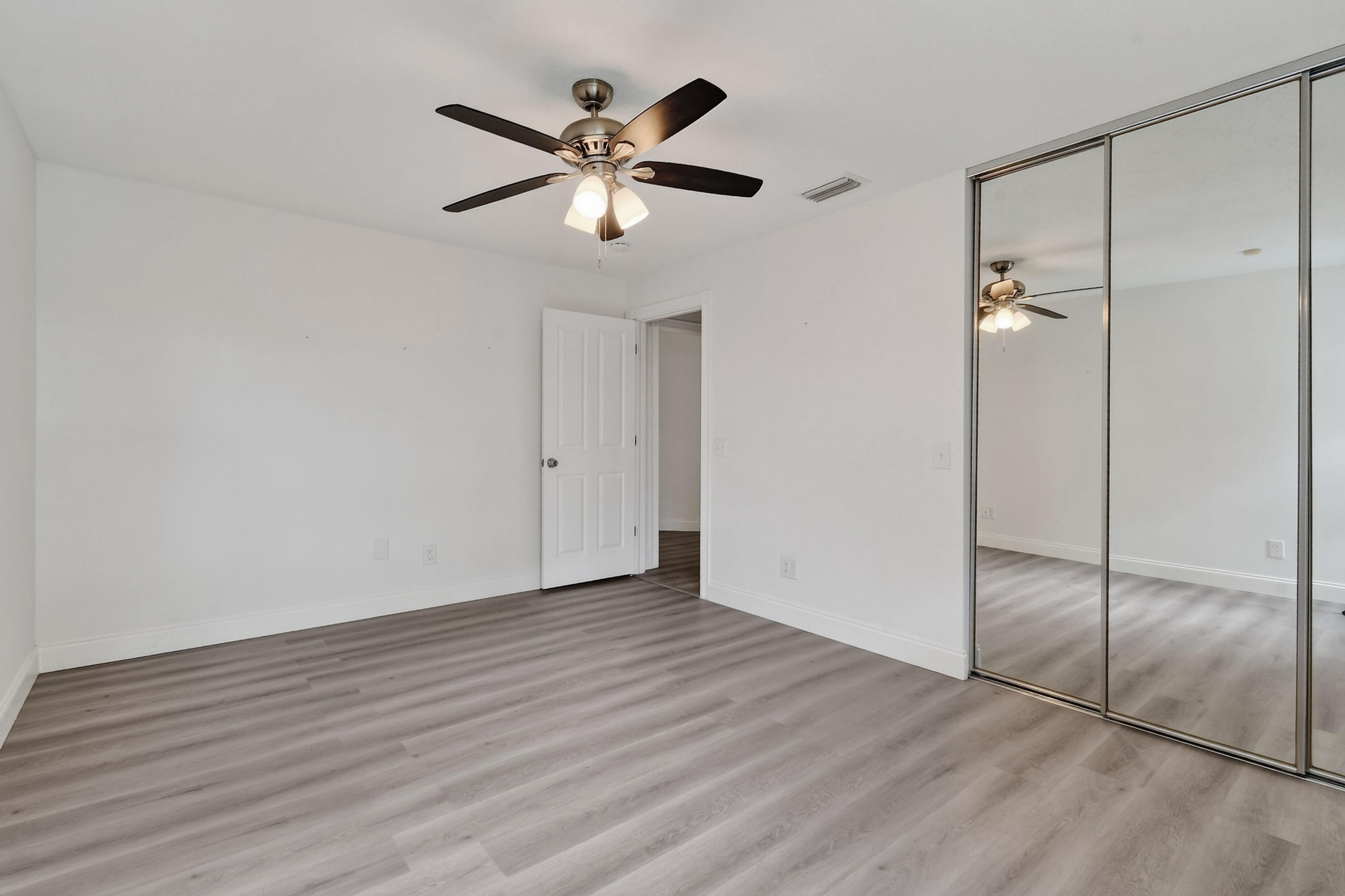 1671 Sw Waterfall Boulevard Property Photo 35