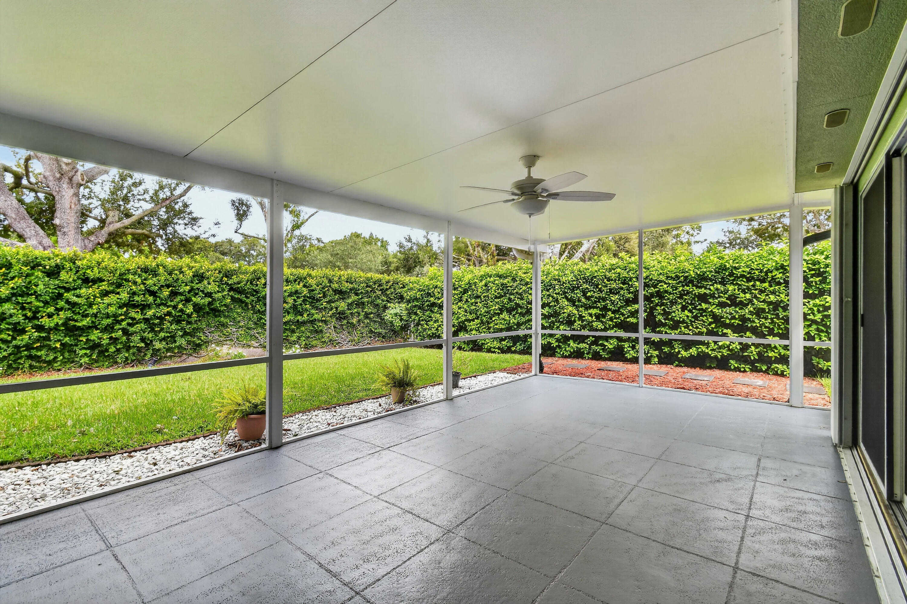 1671 Sw Waterfall Boulevard Property Photo 42