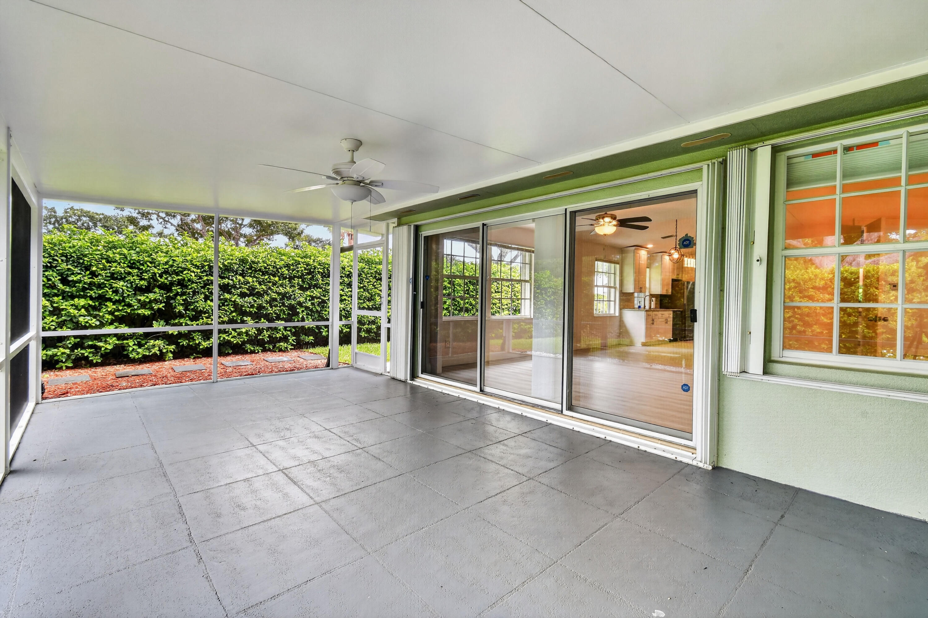 1671 Sw Waterfall Boulevard Property Photo 43