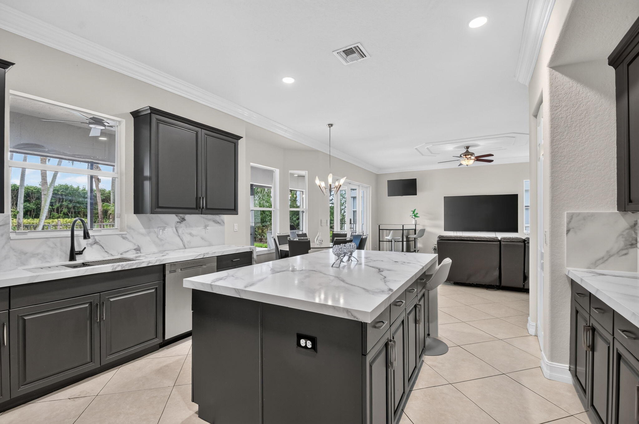 8776 Cobblestone Point Circle Property Photo 4