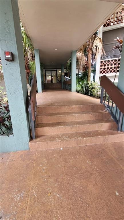 4222 Inverrary Boulevard 4206 Property Photo 2