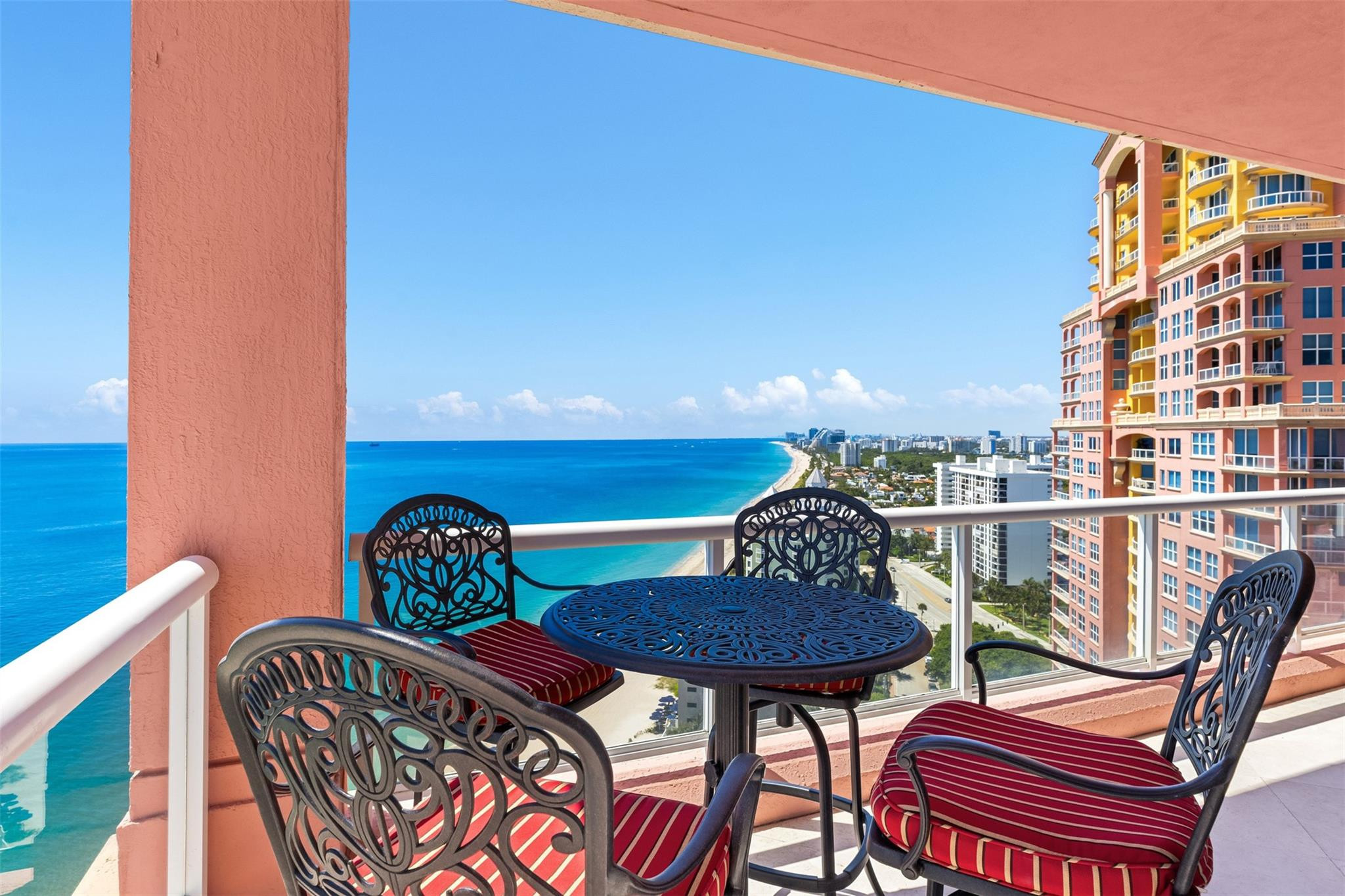 2110 N Ocean Boulevard 24b Property Photo 4