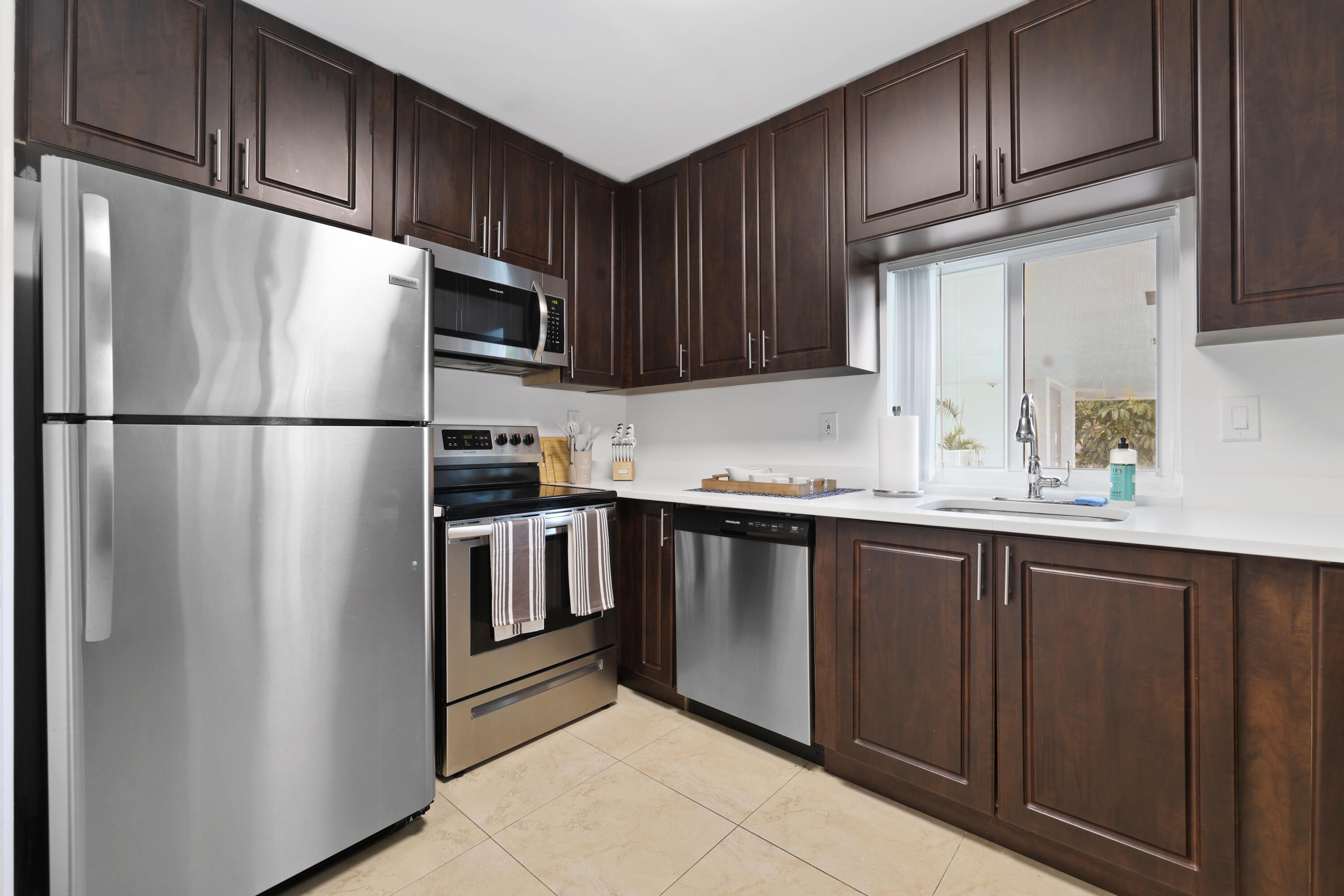 501 N Ocean Boulevard Property Photo 9
