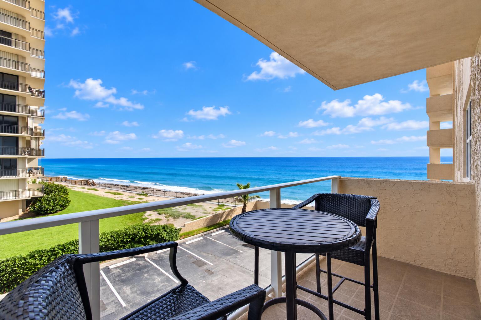 5440 N Ocean Drive 304 Property Photo 20