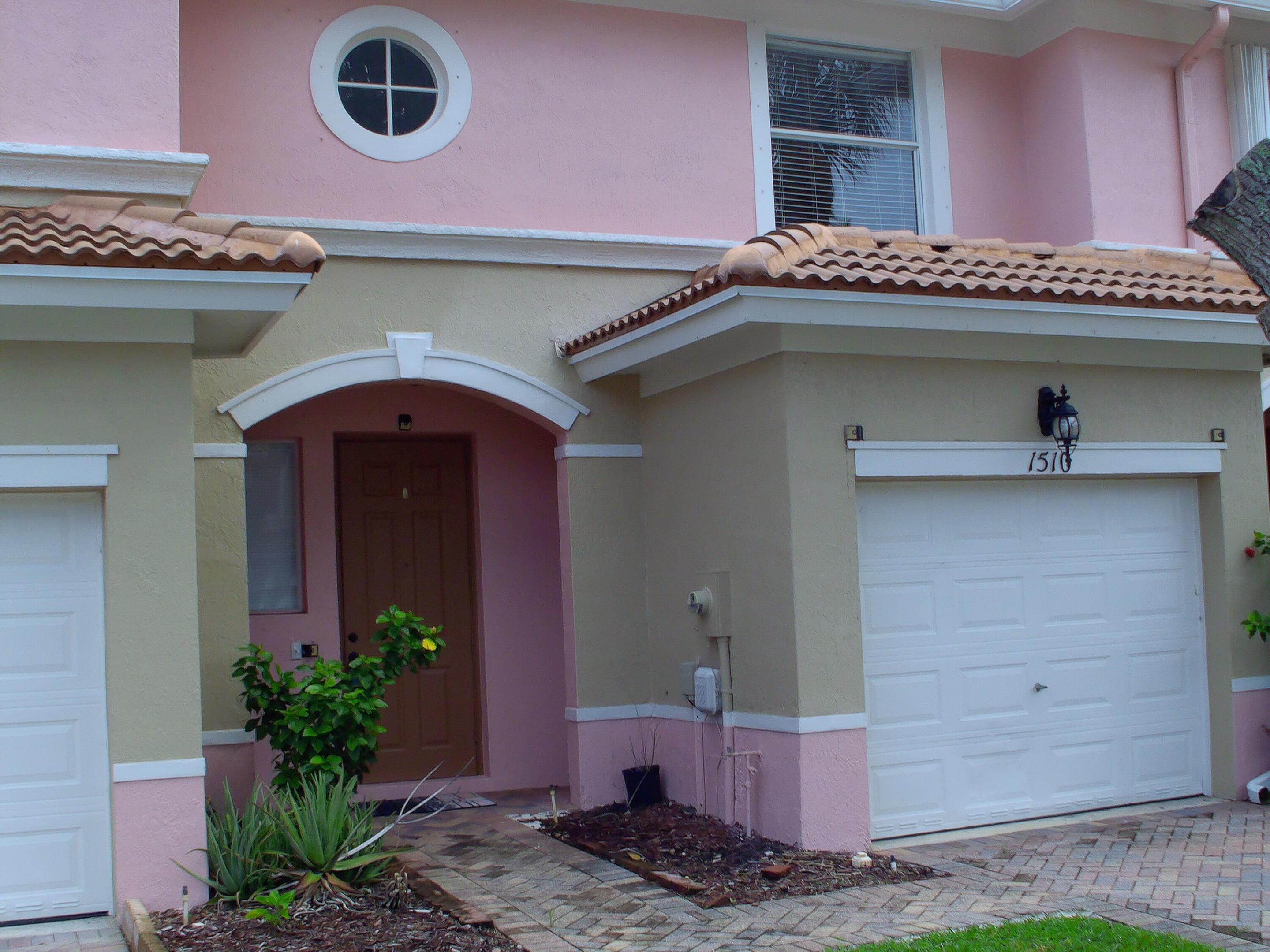 1510 Seminole Palms Drive Property Photo 1