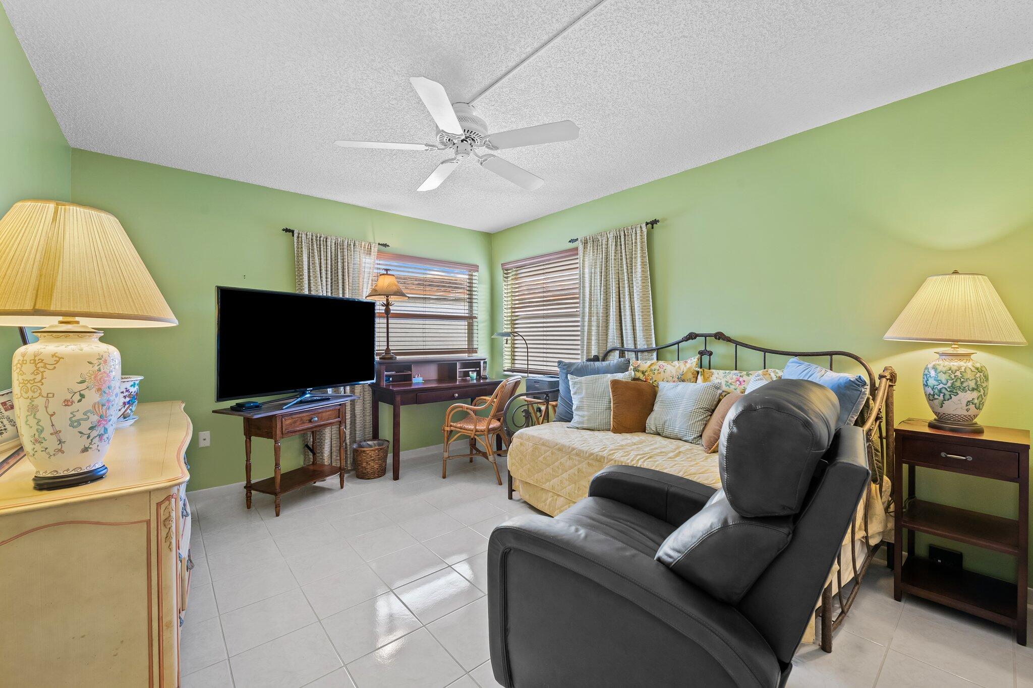3930 Inverrary Boulevard 608-d Property Photo 17