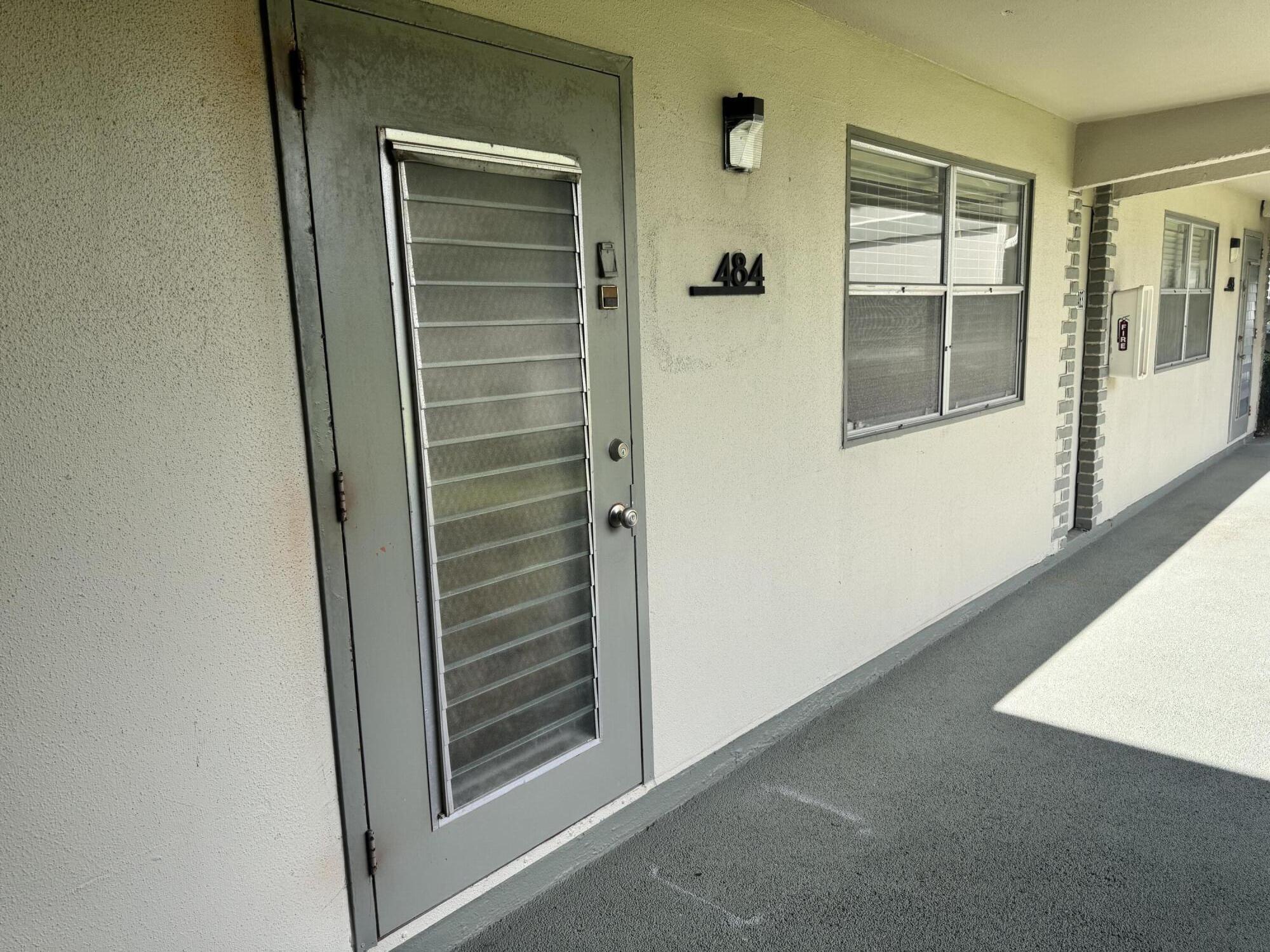 484 MONACO K 484 Property Photo 1