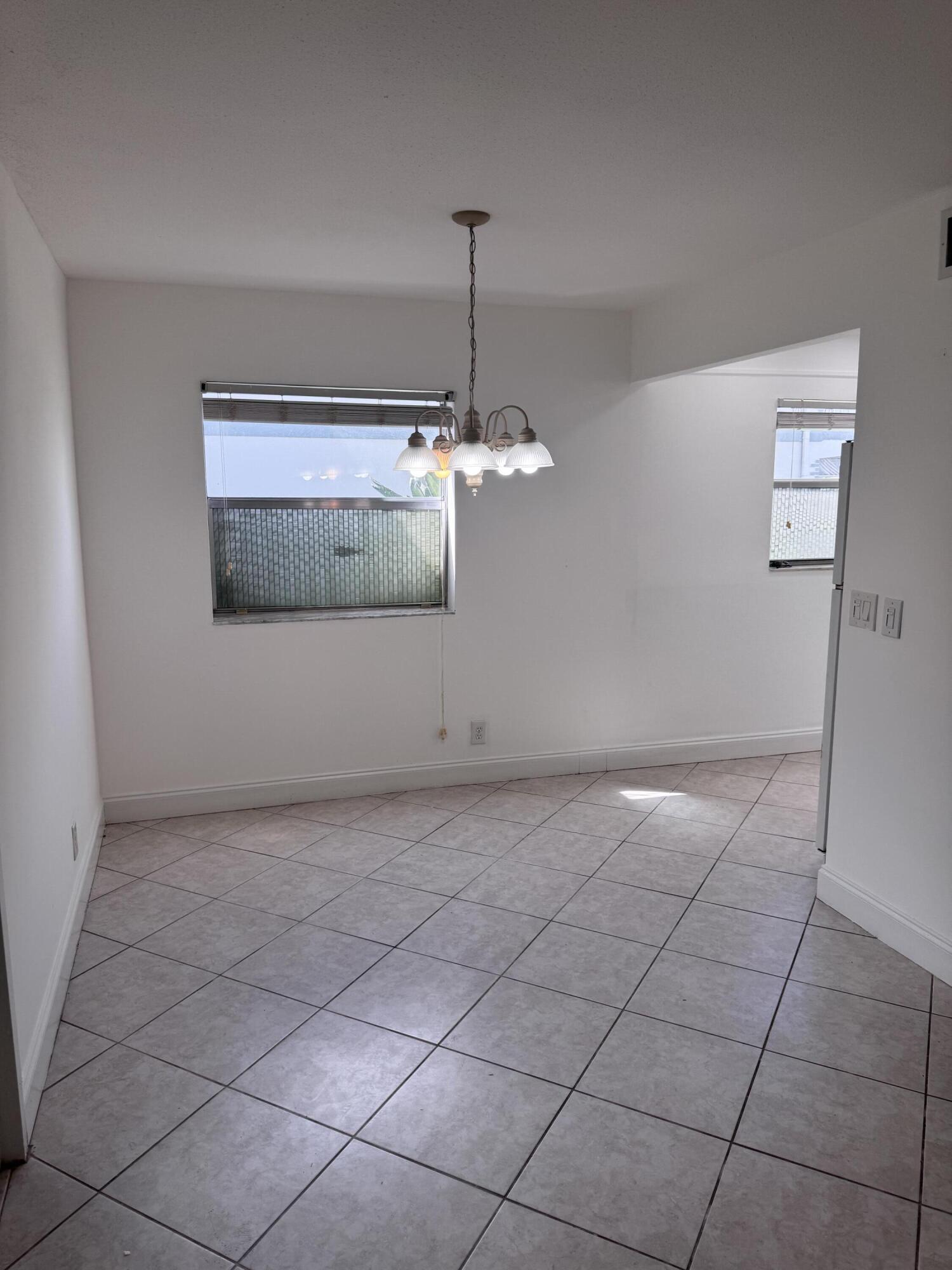 484 Monaco K 484 Property Photo 6