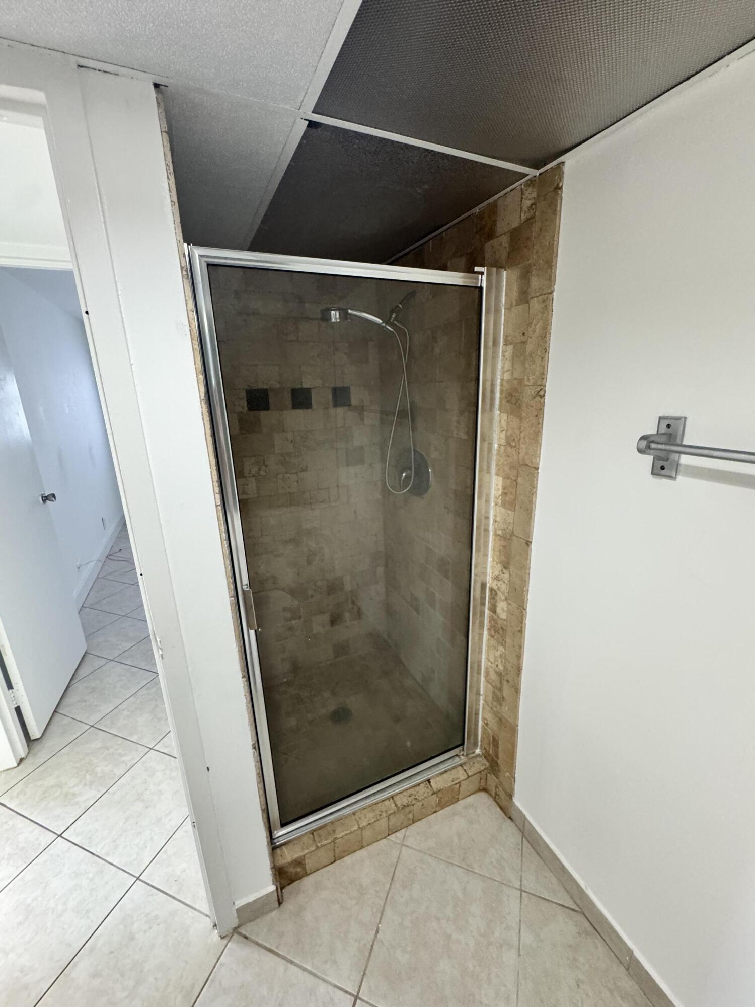 484 Monaco K 484 Property Photo 13