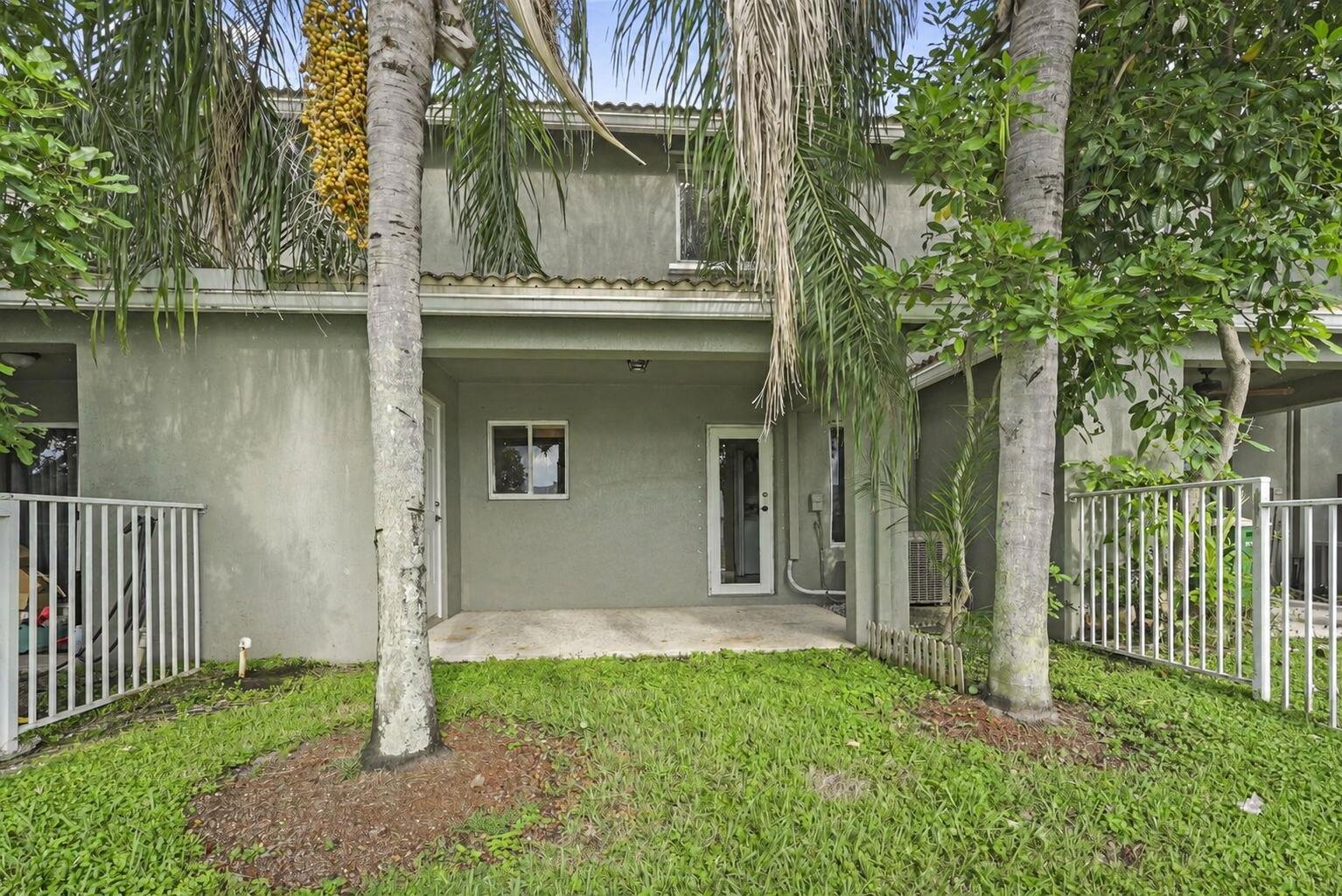 5963 Glasgow Way Property Photo 30