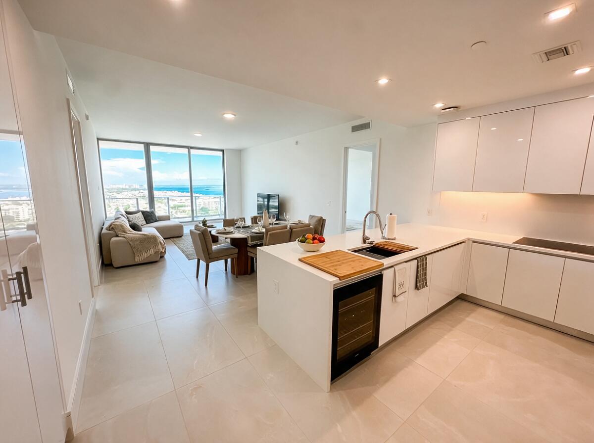 220 Lake Shore Drive 2021 Property Photo 3