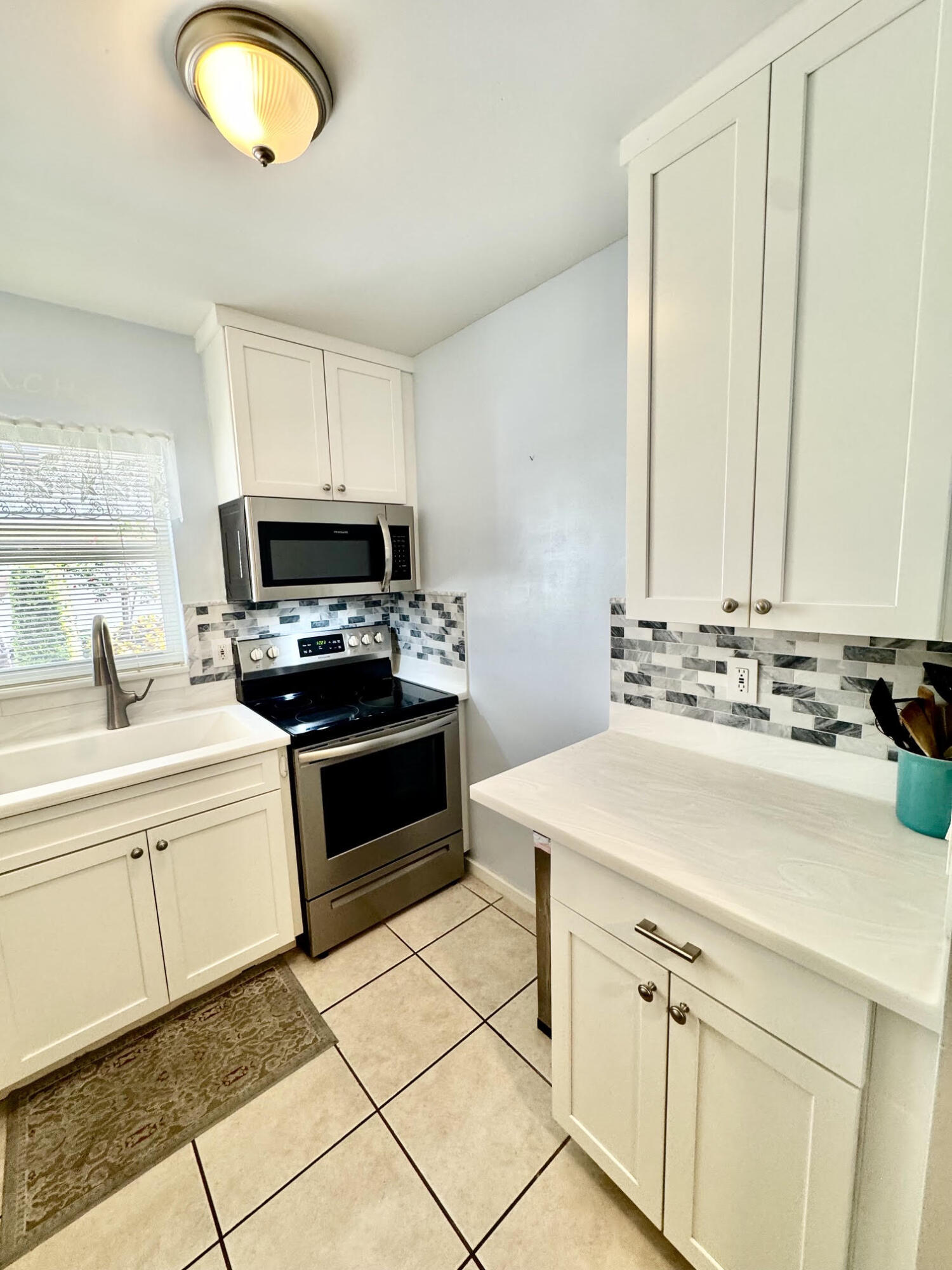600 Snug Harbor Drive A10 Property Photo 13