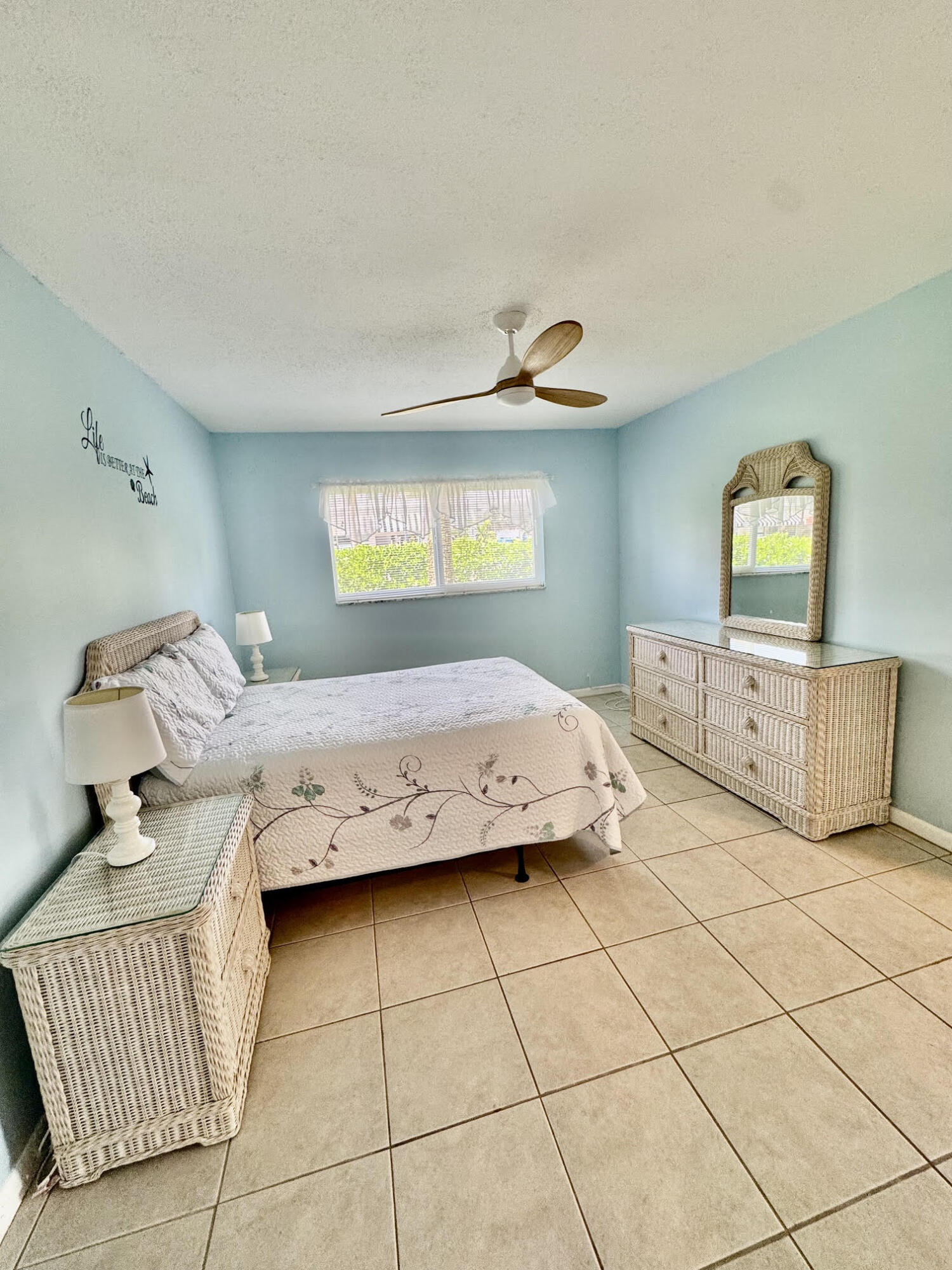 600 Snug Harbor Drive A10 Property Photo 18