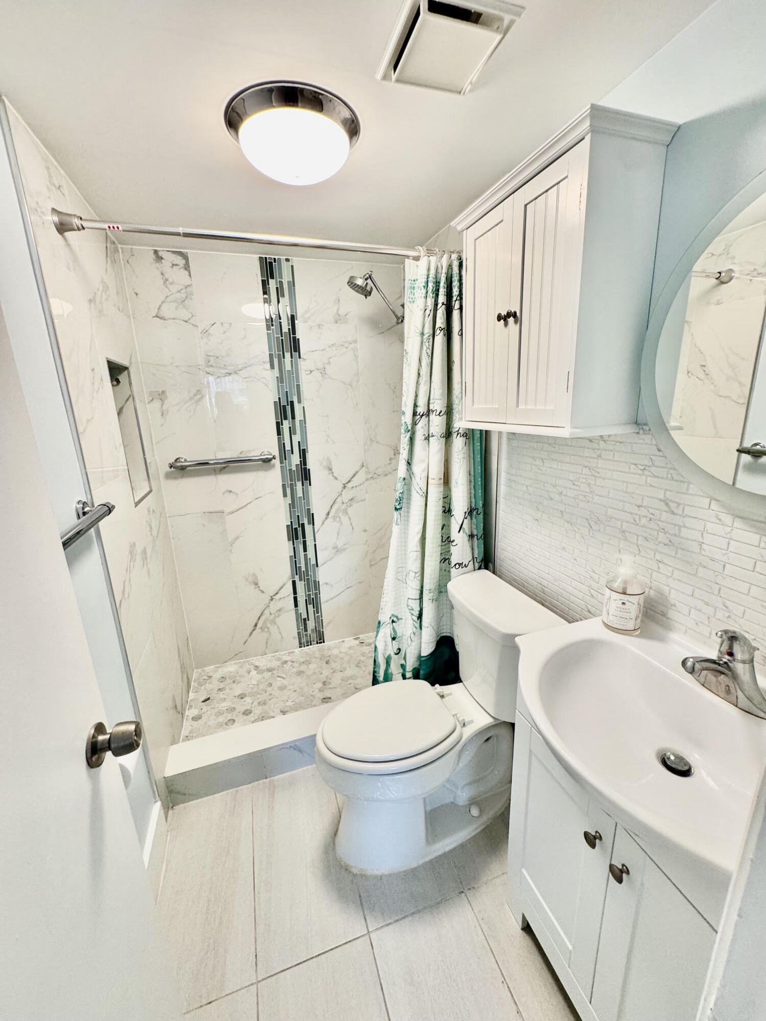 600 Snug Harbor Drive A10 Property Photo 20