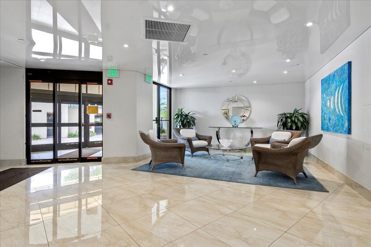 5420 N Ocean Drive 604 Property Photo 32