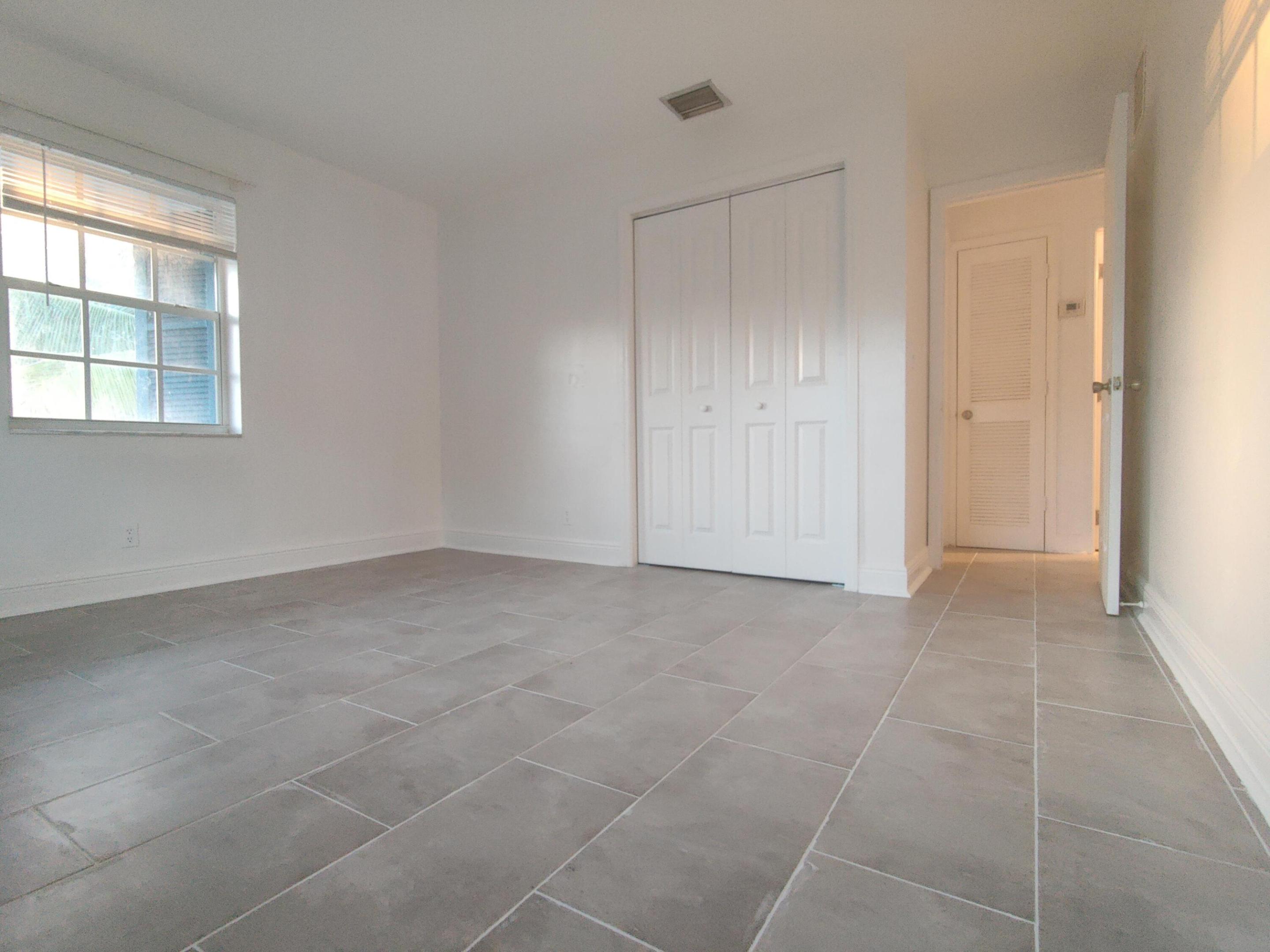 4905 N Flagler Drive 4 Property Photo 1