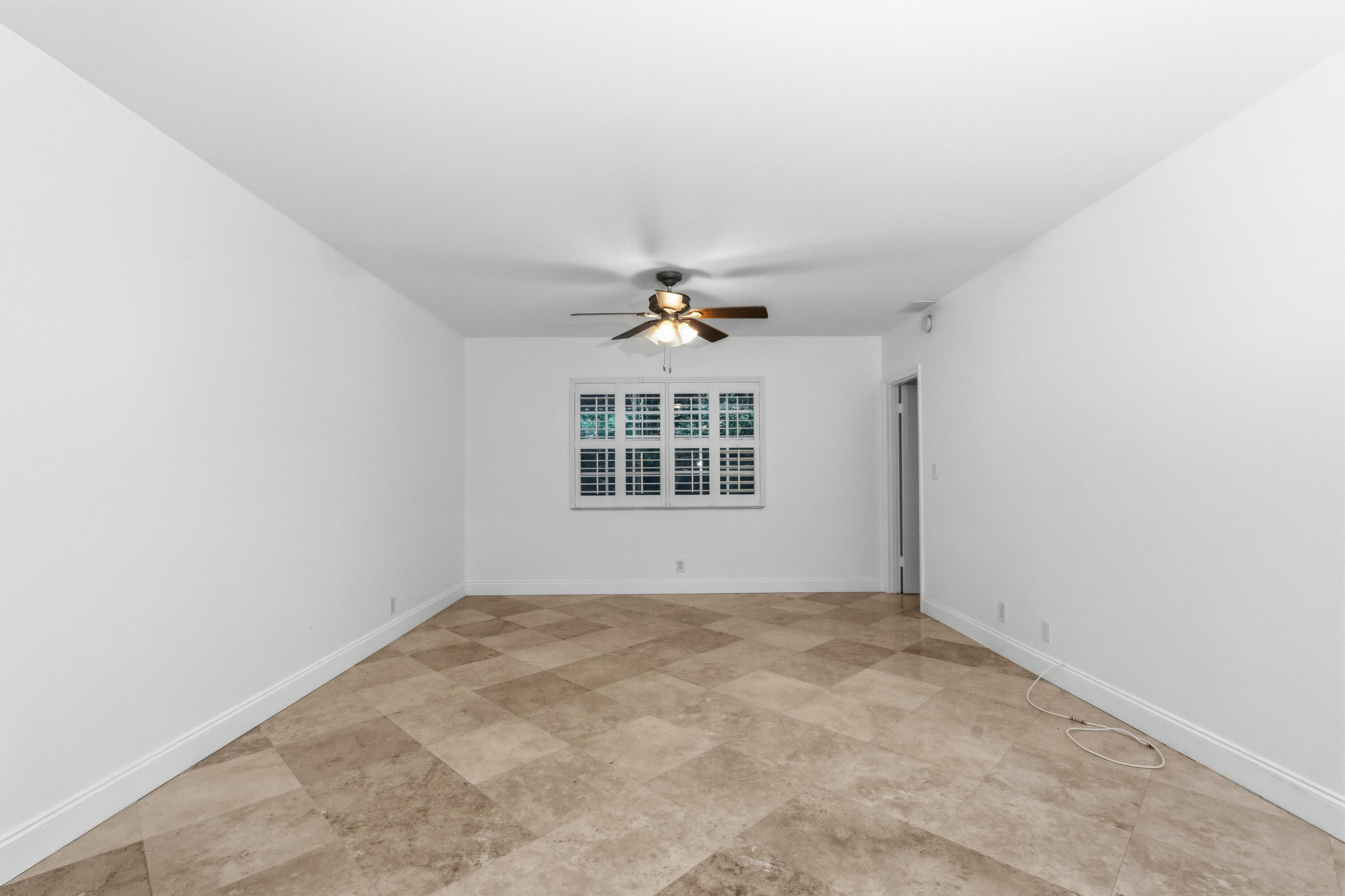 2424 Se 17th Causeway 103b Property Photo 15