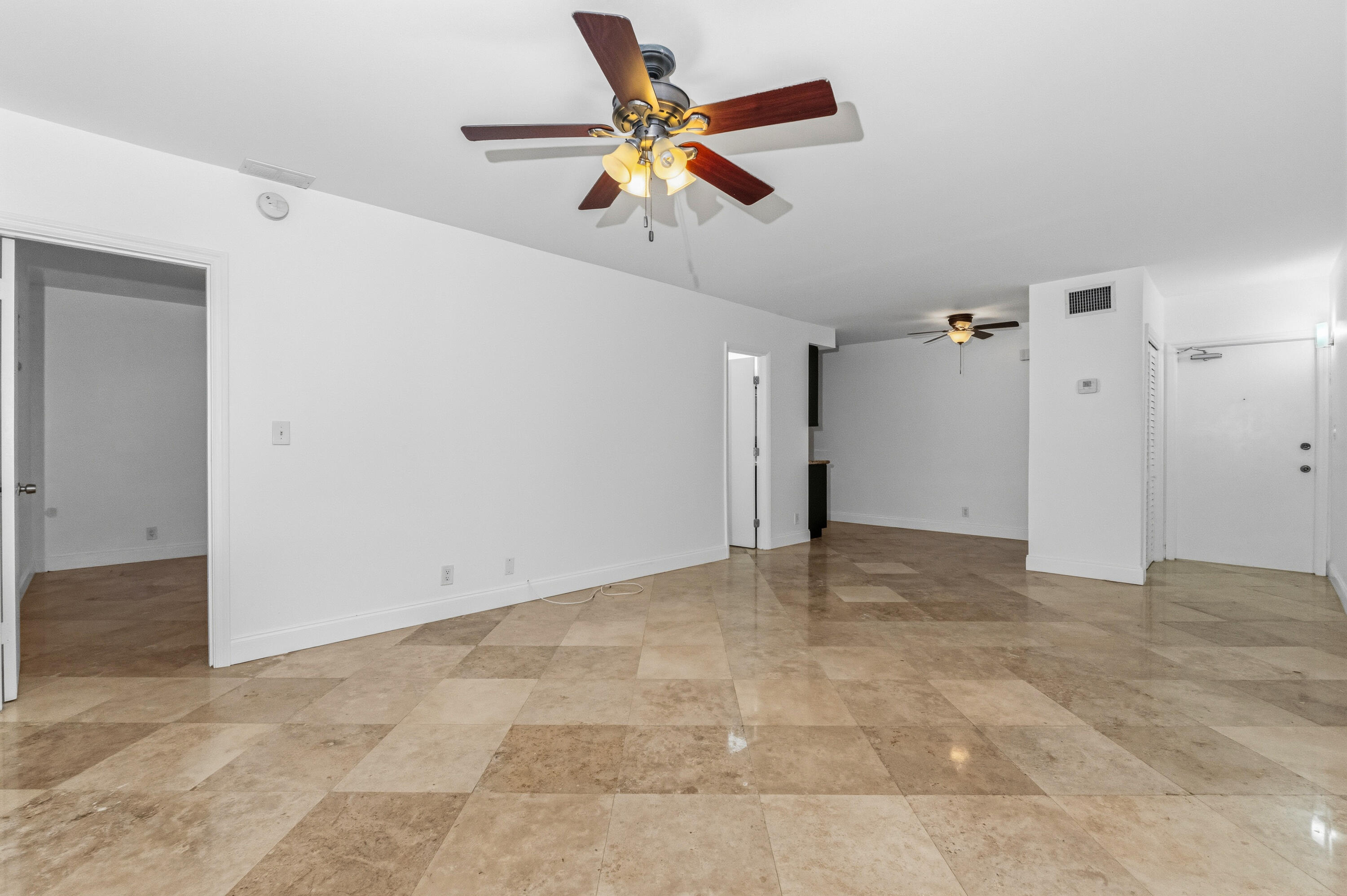 2424 Se 17th Causeway 103b Property Photo 16