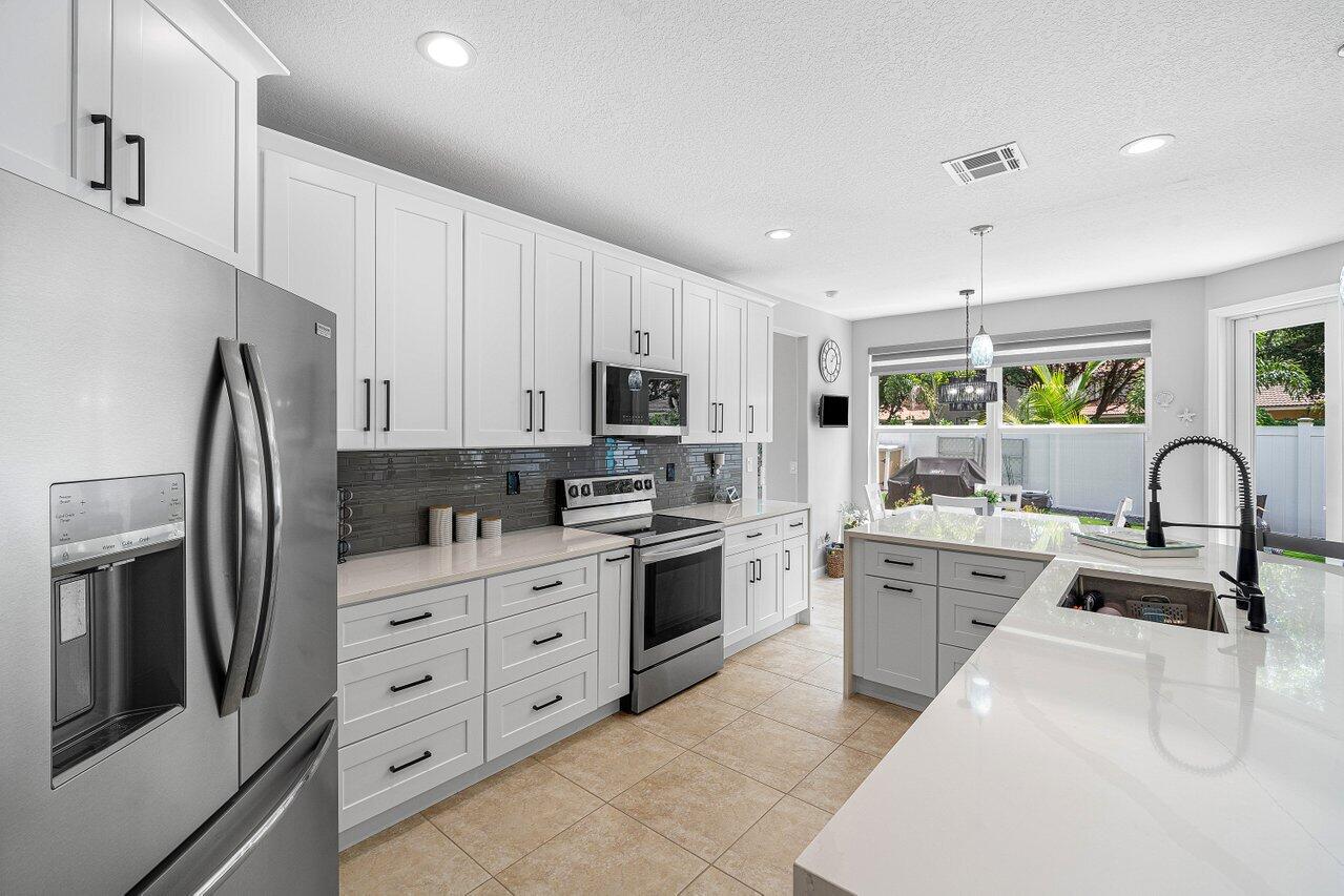 4756 S Classical Boulevard Property Photo 14