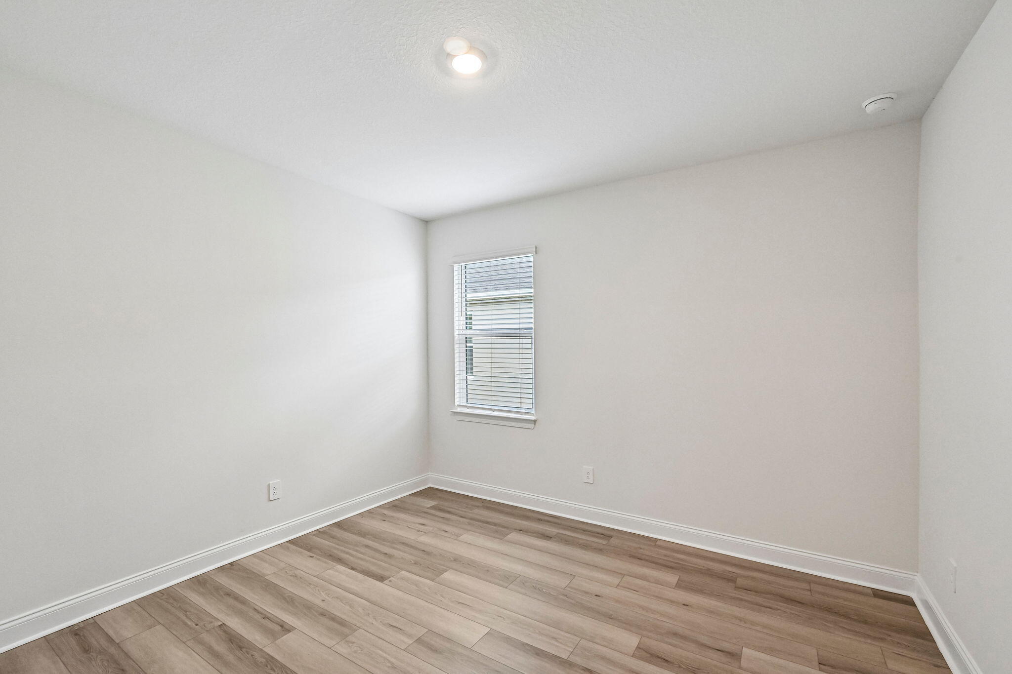 5591 Hampton Park Circle Property Photo 23