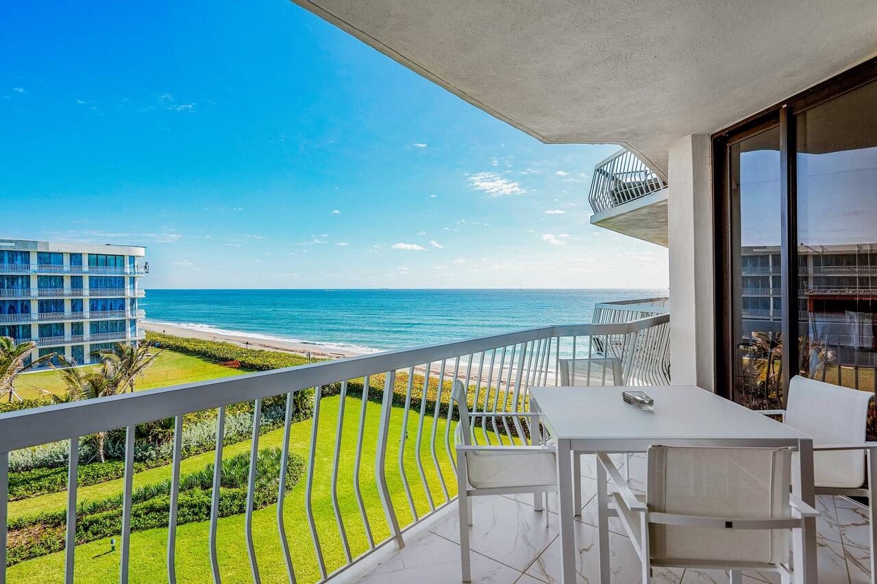 2100 S Ocean Boulevard 402 Property Photo 4