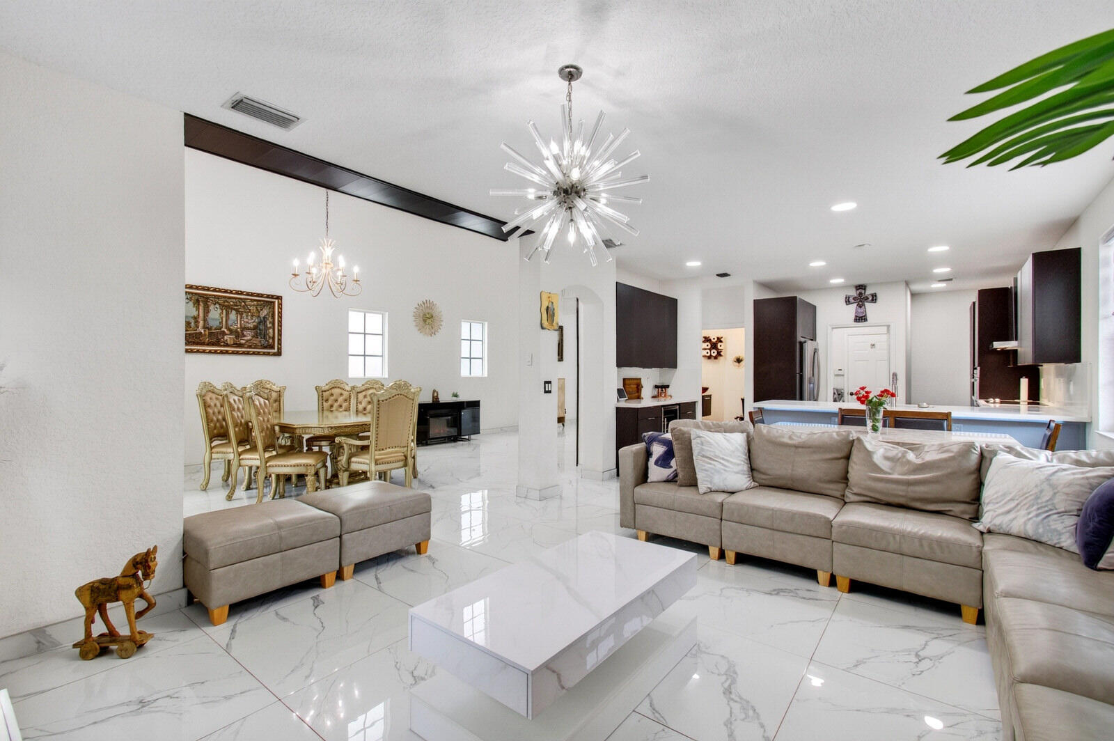 4940 Egret Place