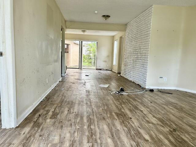 3531 Sw 15th Court Property Photo 8