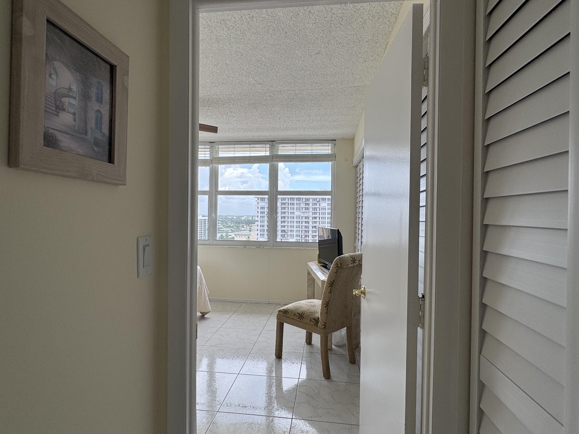 305 N Pompano Beach Boulevard Ph05 Property Photo 12