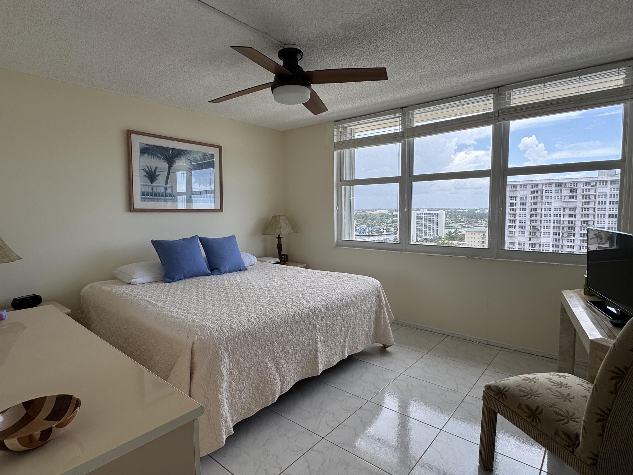 305 N Pompano Beach Boulevard Ph05 Property Photo 13