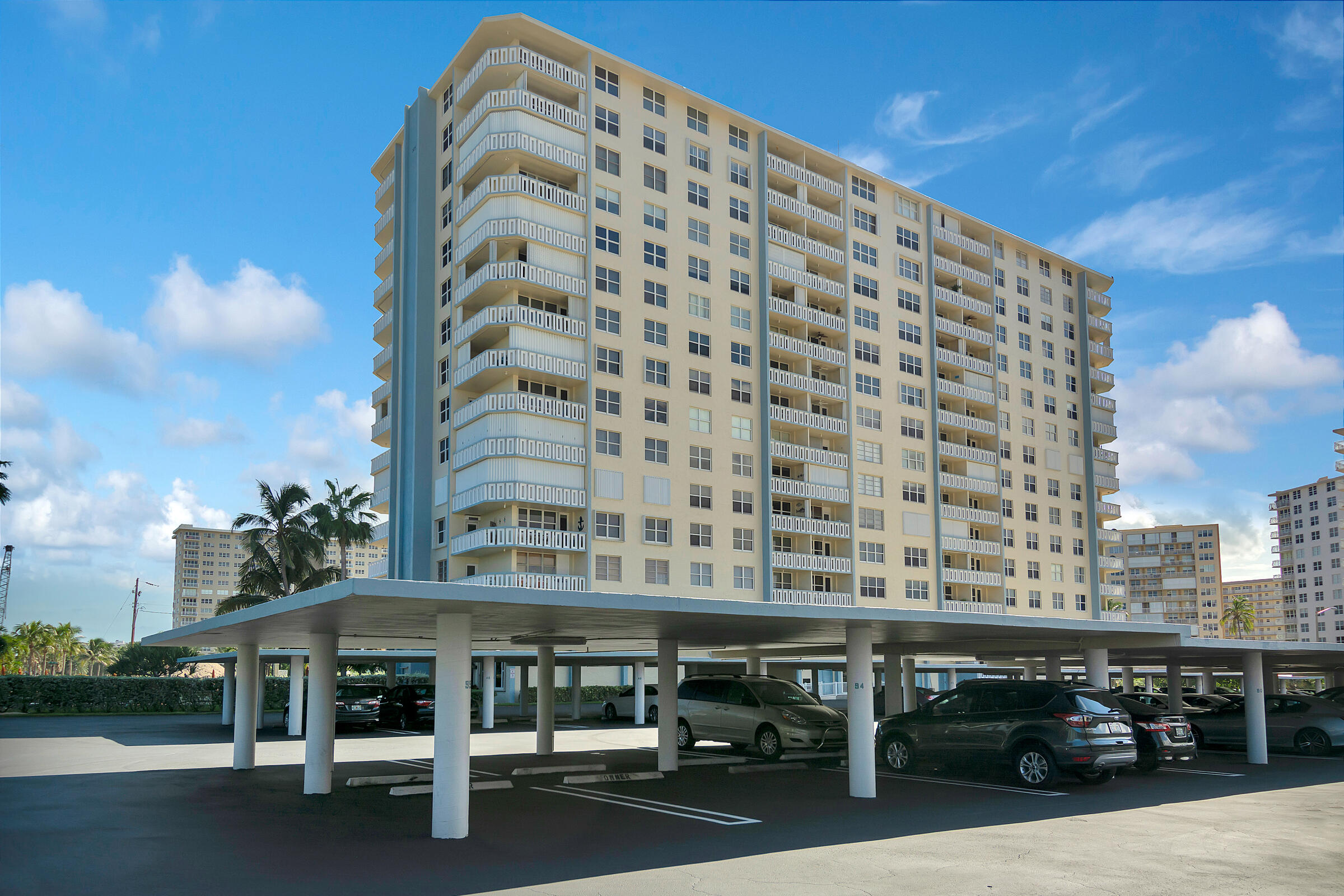 305 N Pompano Beach Boulevard Ph05 Property Photo 19