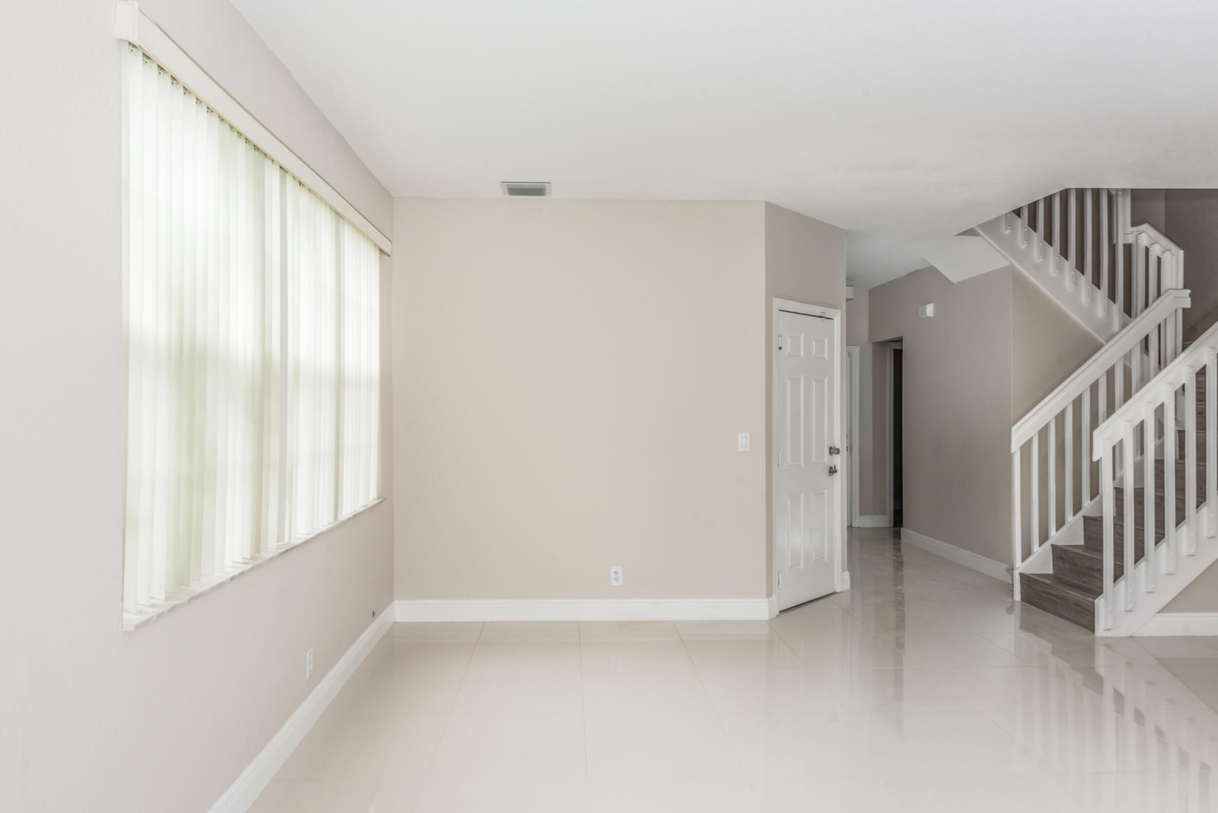 4020 Nw 90th Way Property Photo 15
