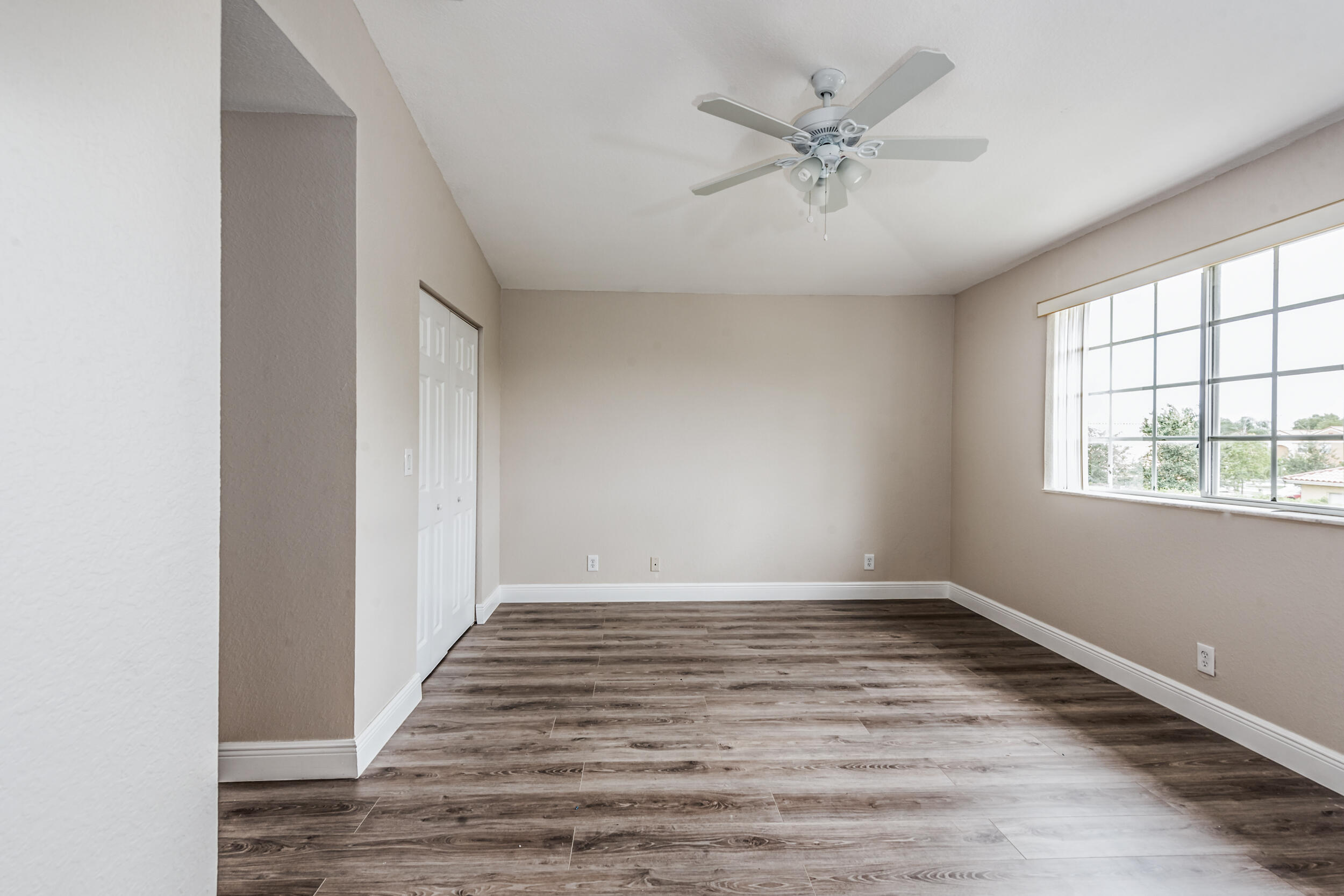 4020 Nw 90th Way Property Photo 18