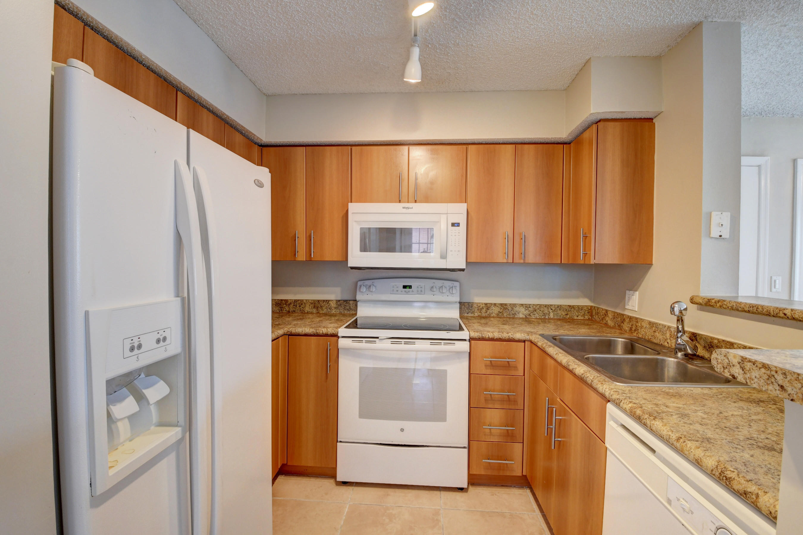1365 Crystal Way A Property Photo 4
