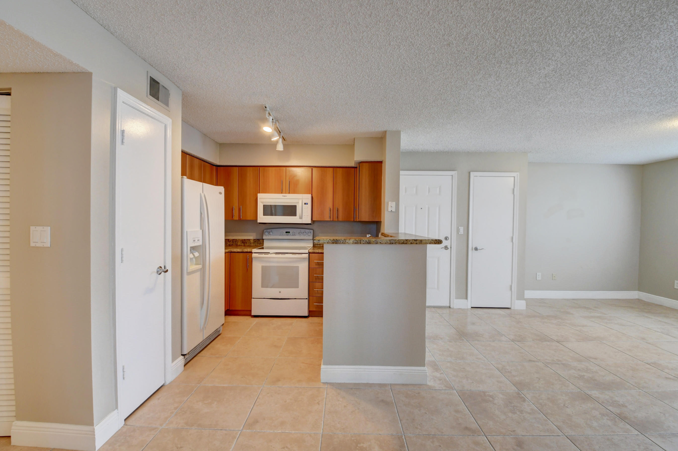 1365 Crystal Way A Property Photo 5