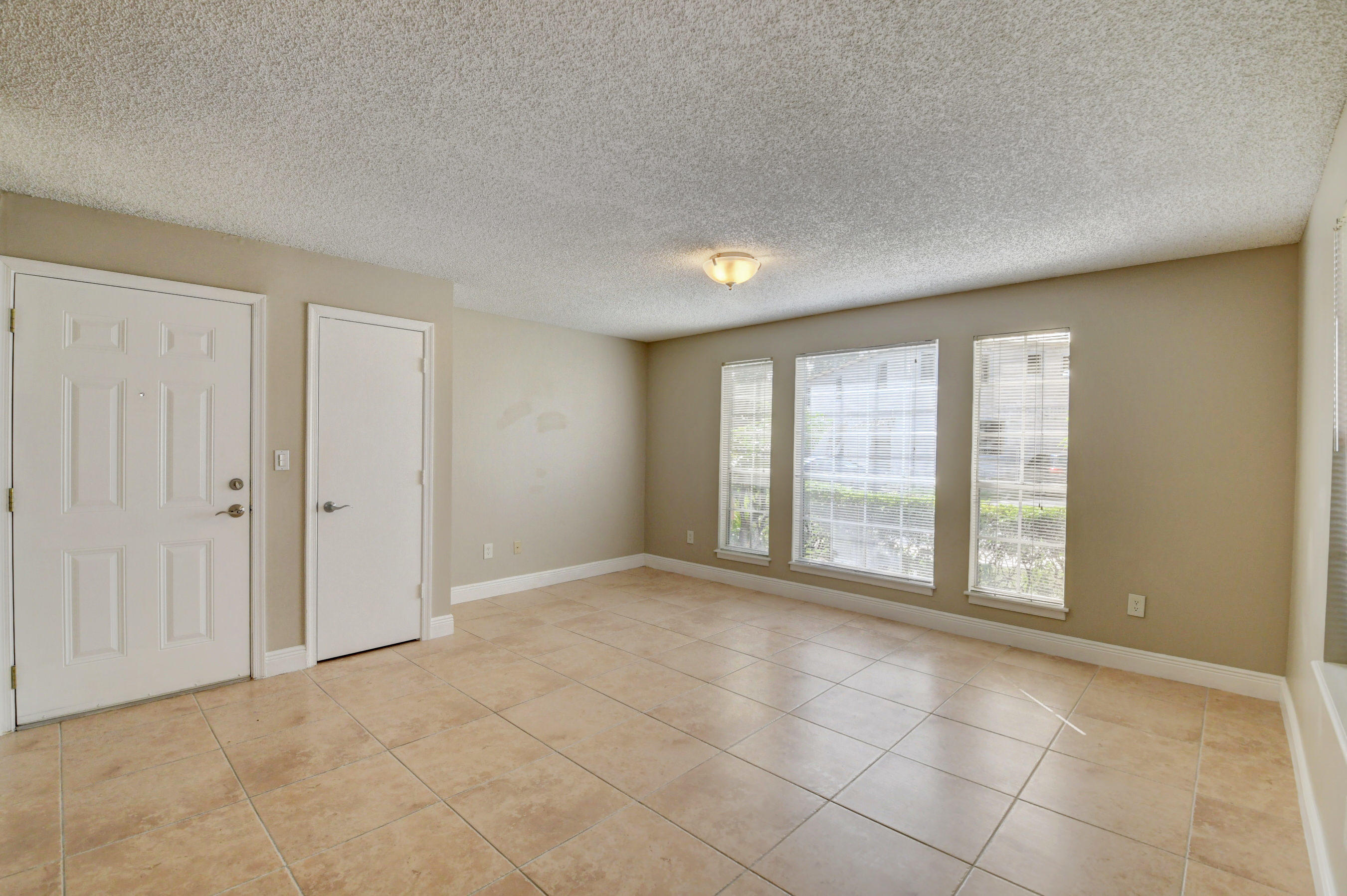 1365 Crystal Way A Property Photo 11